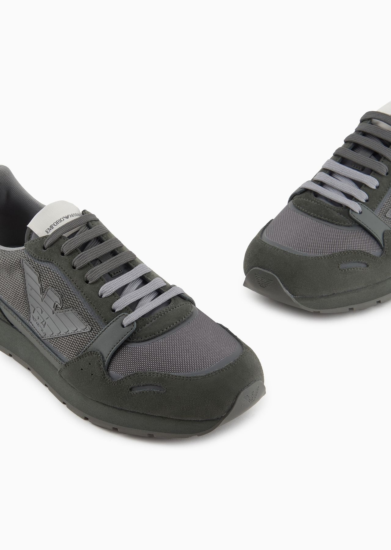 スニーカー Emporio Armani SUEDE AND MESH WITH OVERSIZED EAGLE Sneakers emporio-armani-logo-beige-