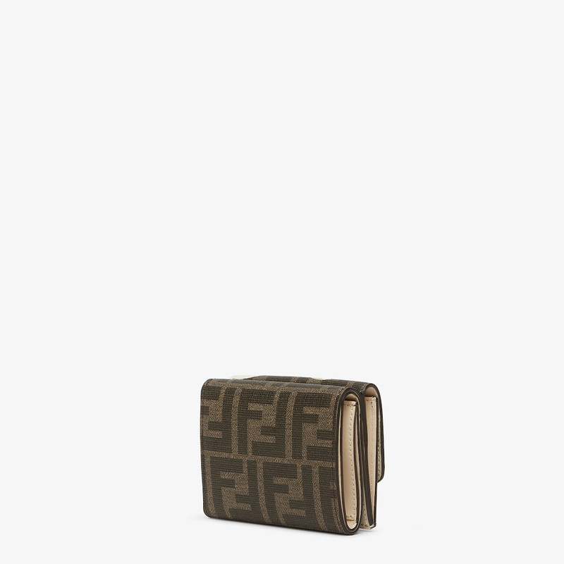 Fendi Roma Wallet 3