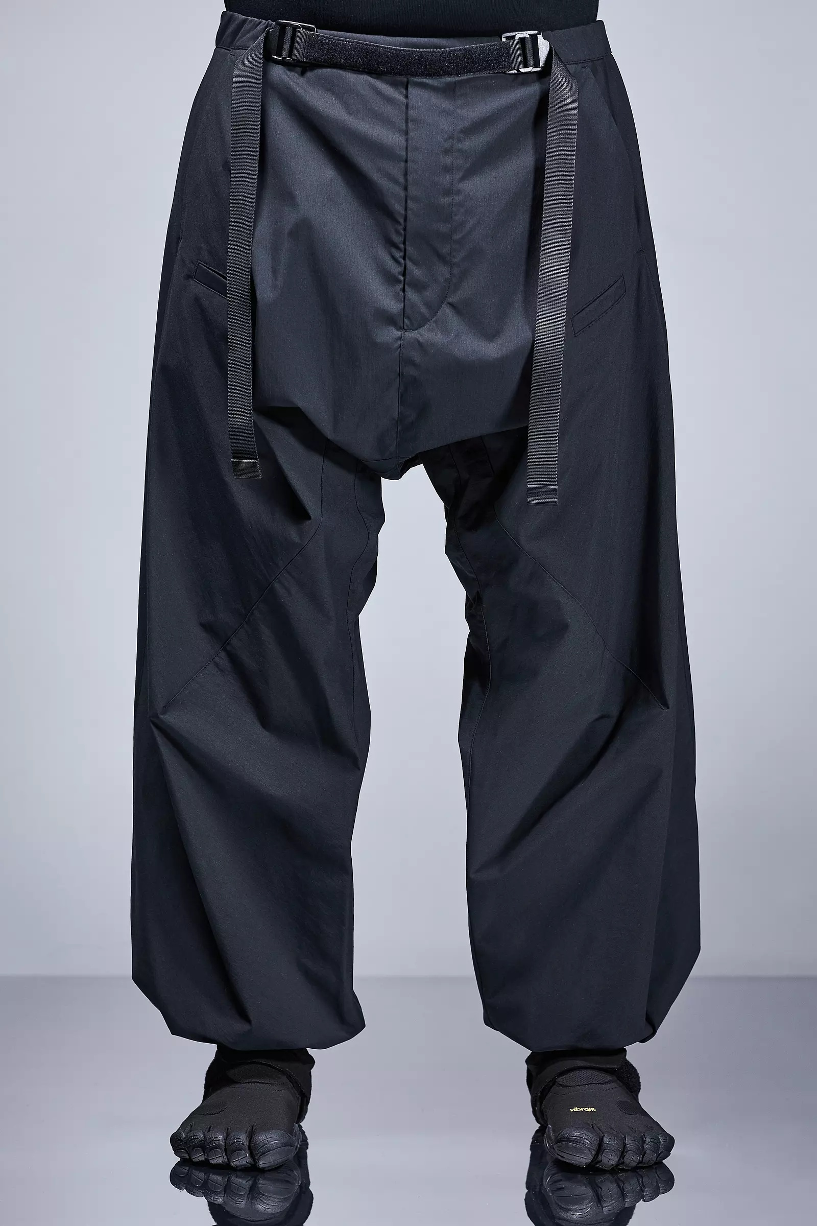 P30BL-E Encapsulated Nylon Ultrawide Drawcord Trouser Black - 14