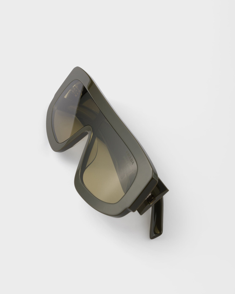Sunglasses with triangle logo 5