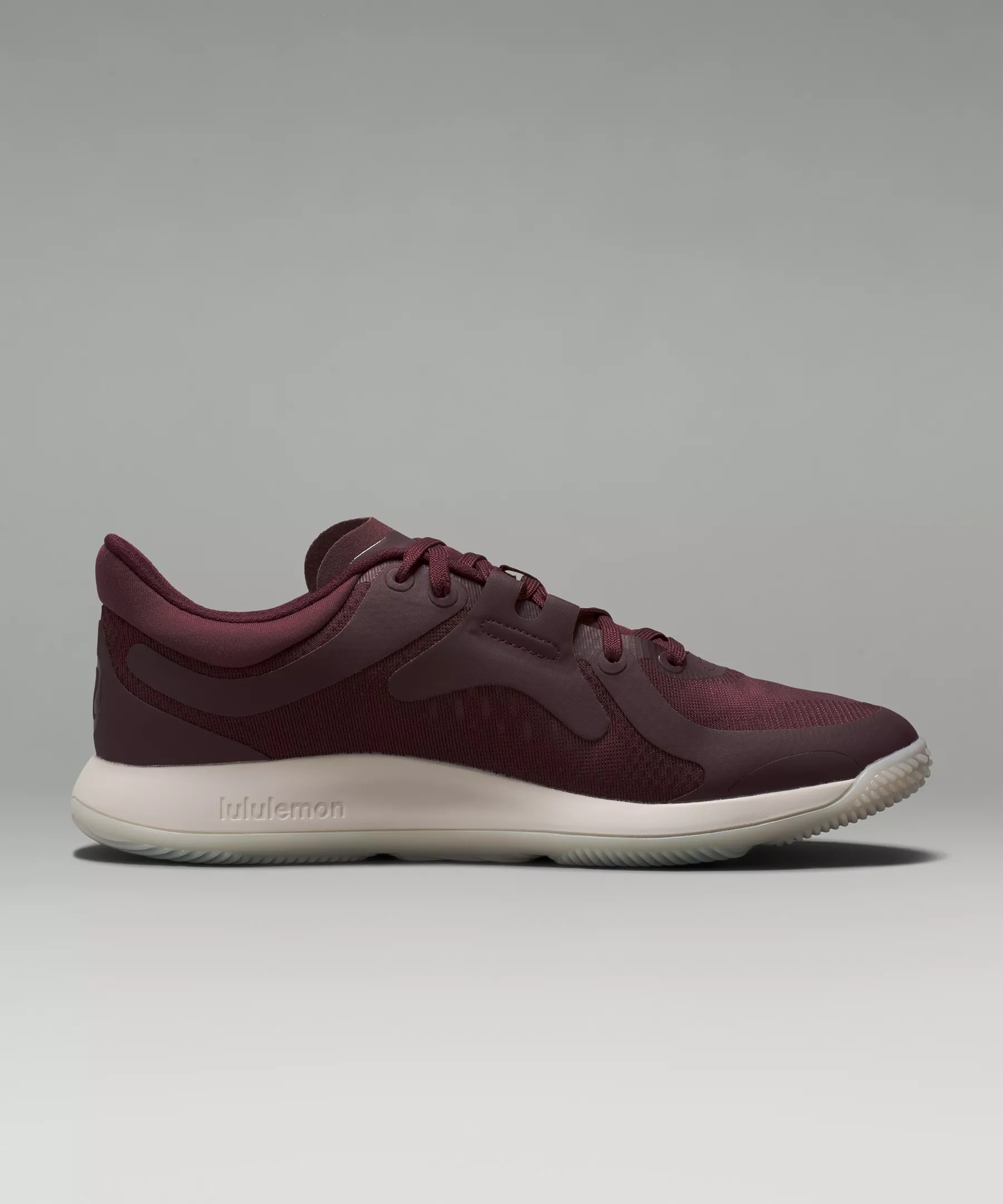 Women's Strongfeel Training Shoe - 5
