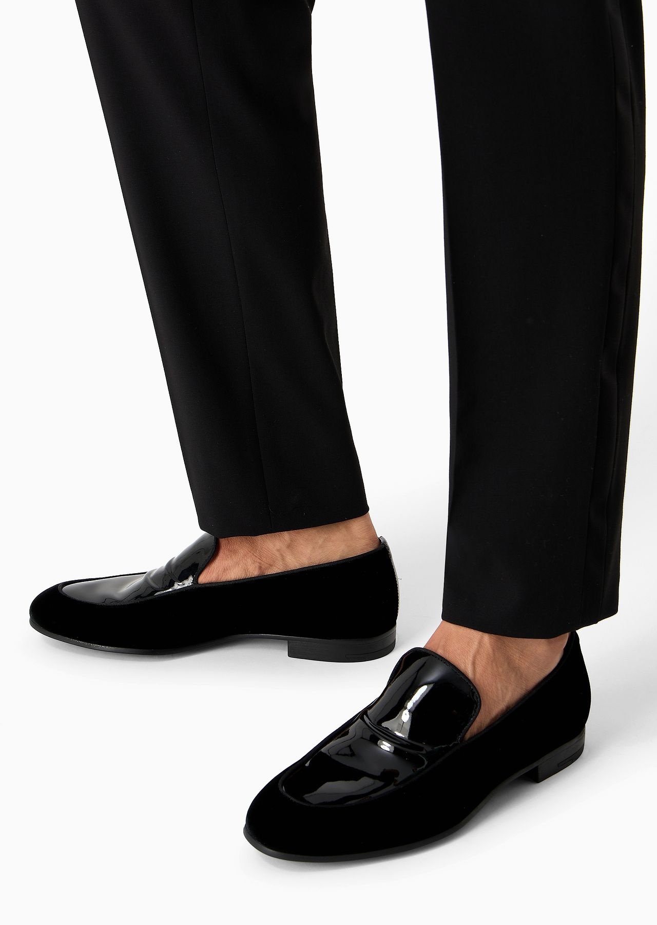 Velvet loafers with patent-leather detail - 7