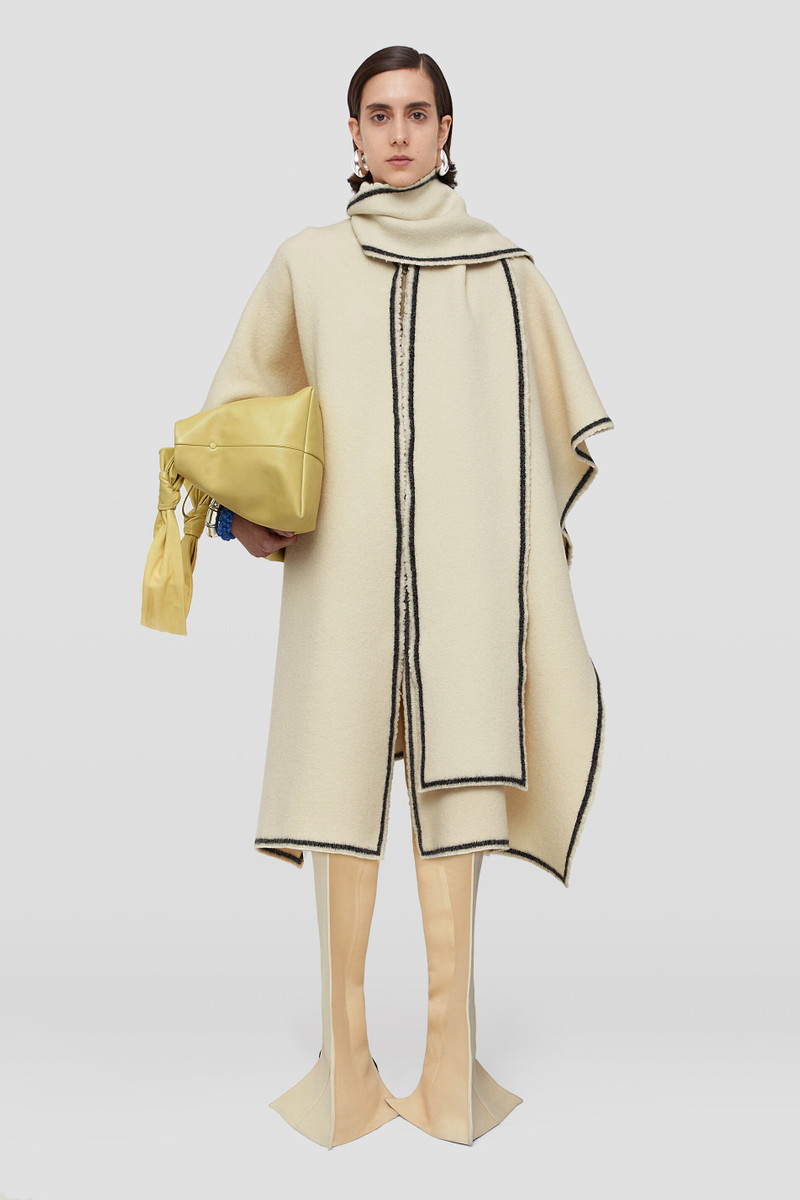 Jil Sander Cape outlook