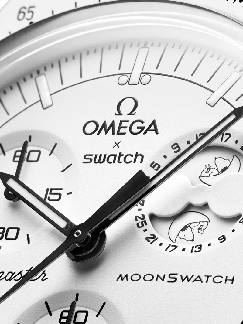 OMEGA xSwatch Moonswatch Mission to Moonphase 42mm watch outlook