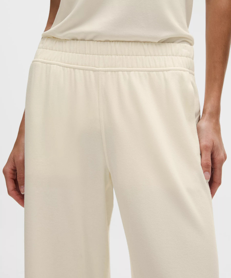 BeCalm Mid-Rise Wide-Leg Pant 4