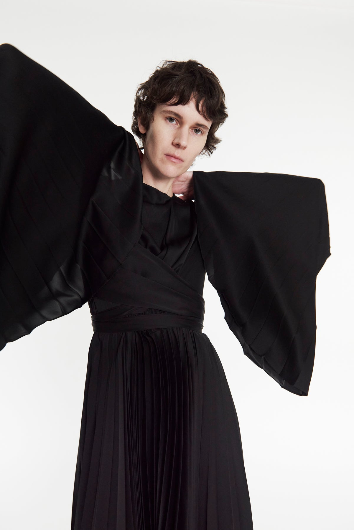 WRAP AROUND MIDI DRESS WITH PLEATED SKIRT & SLEEVES BLACK - 6