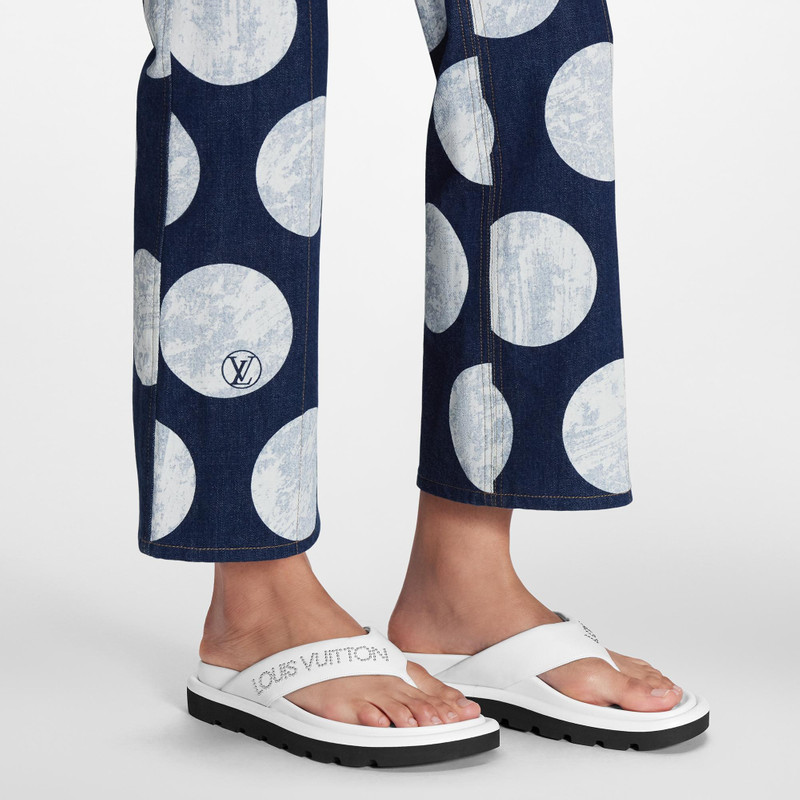 Louis Vuitton Pool Pillow Flat Comfort Thong outlook