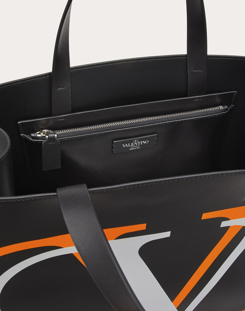 VLogo Signature Leather Tote Bag 4