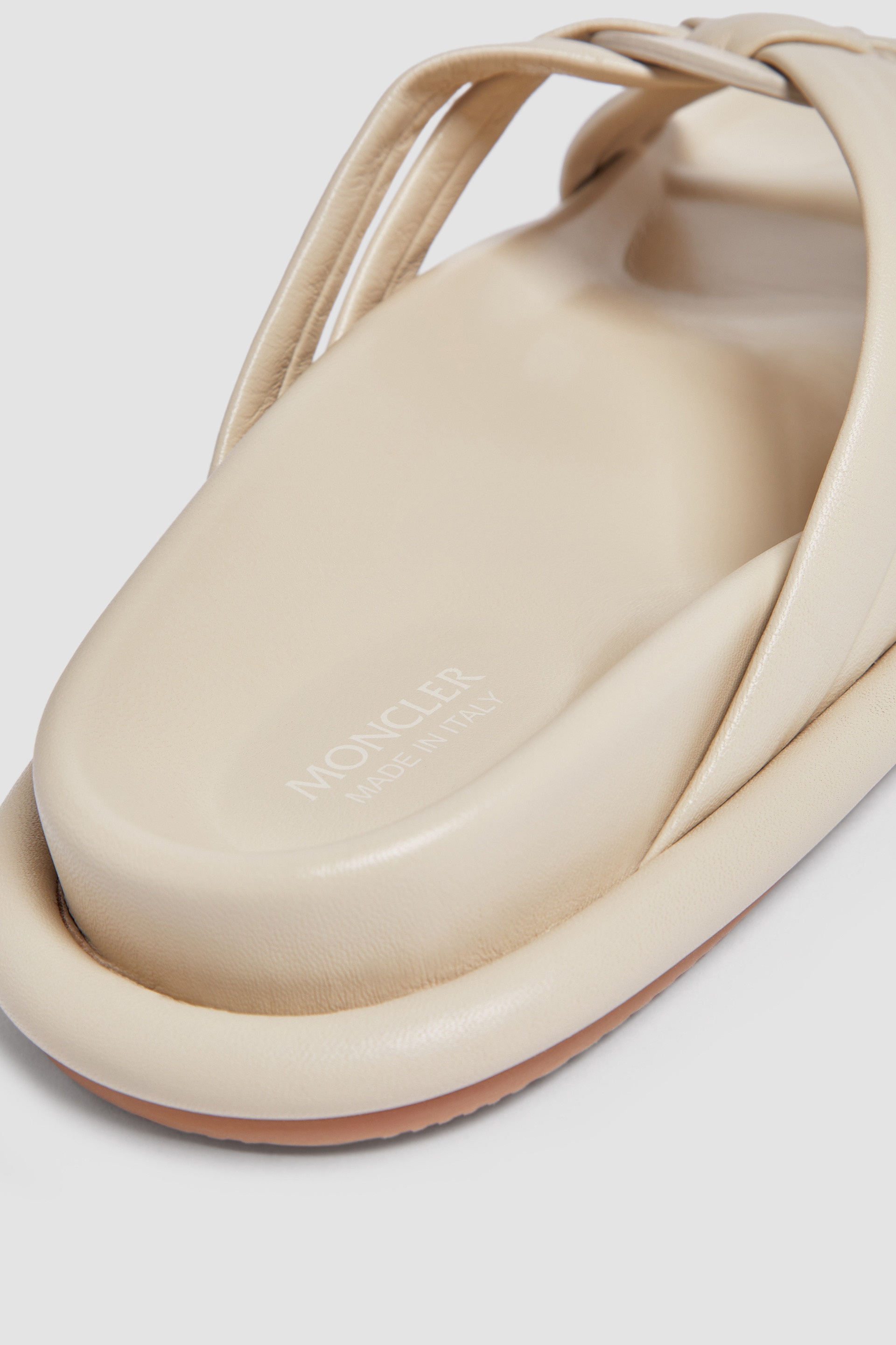 Moncler Bell Soft Leather Slides | REVERSIBLE