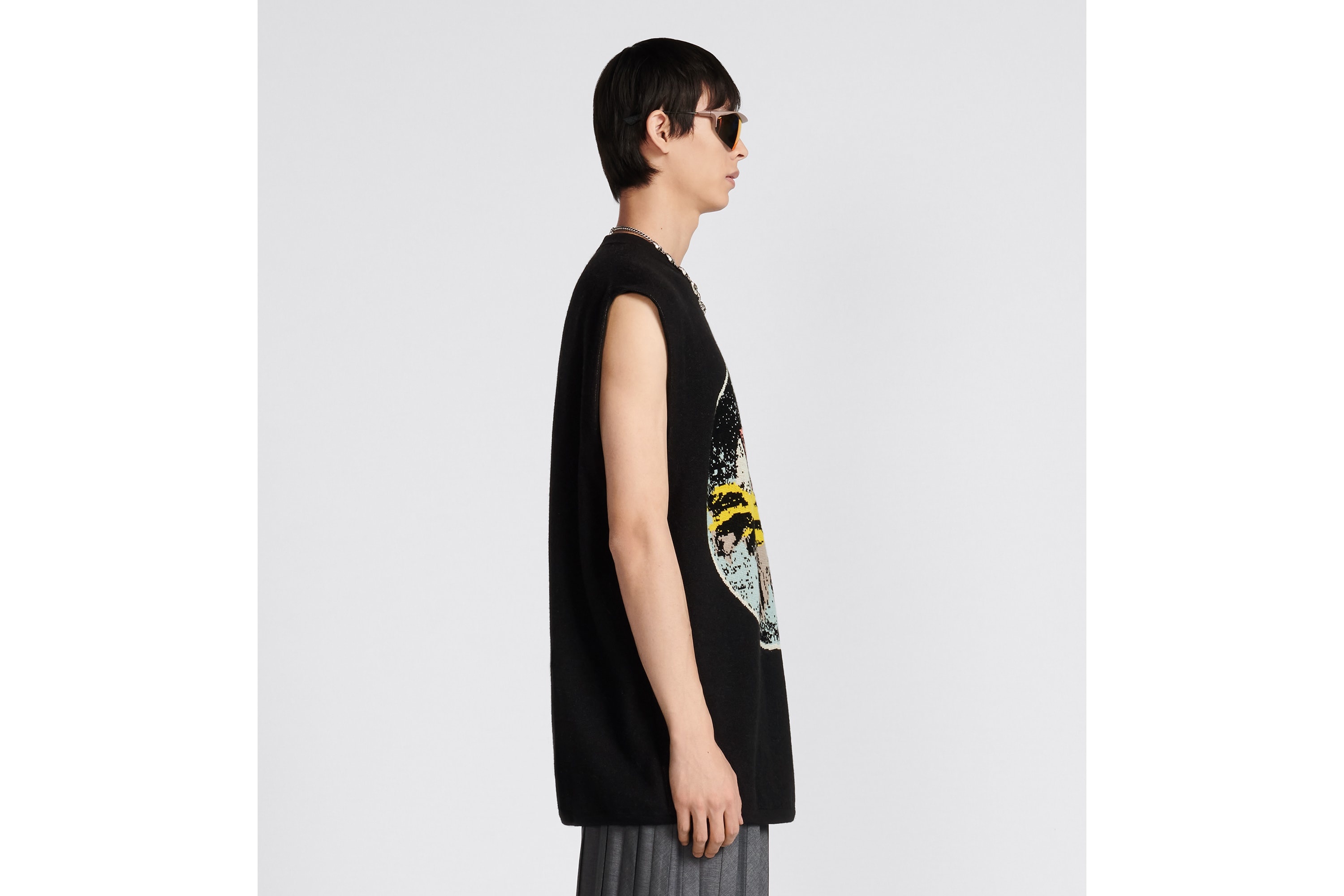 Sleeveless Sweater - 5