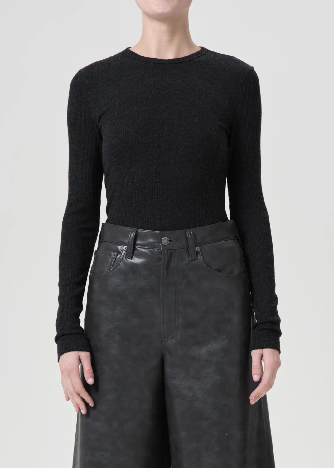 DELPHI SLIM TEE IN KATNISS - 1