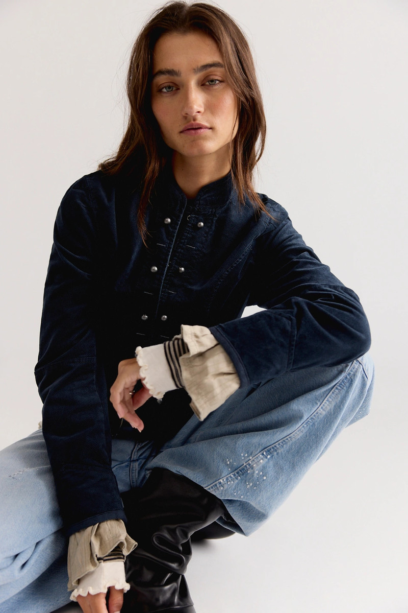 Cloud Nine Ruffle Band Jacket 4