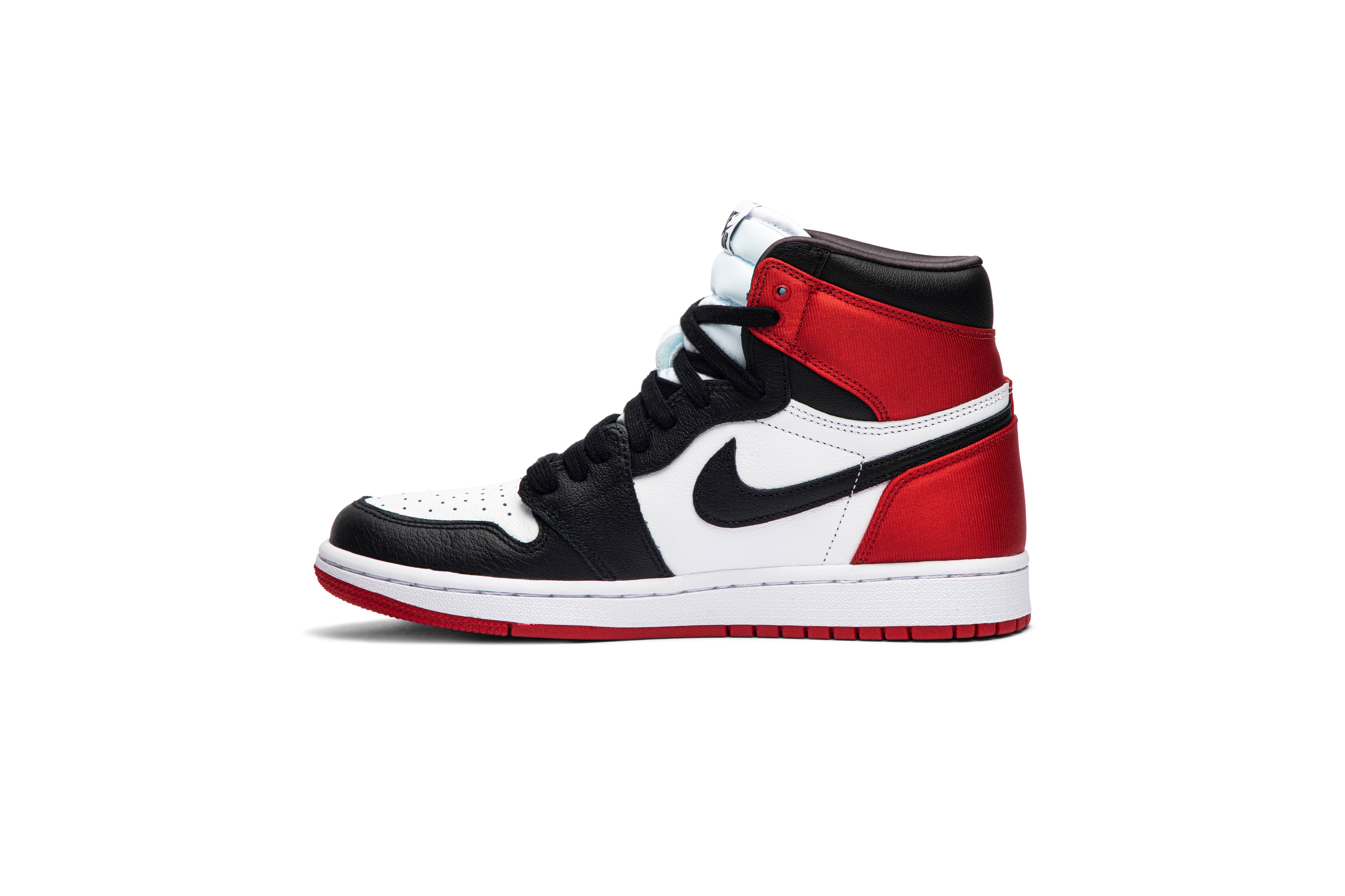 Wmns Air Jordan 1 Retro High 'Satin Black Toe' - 3