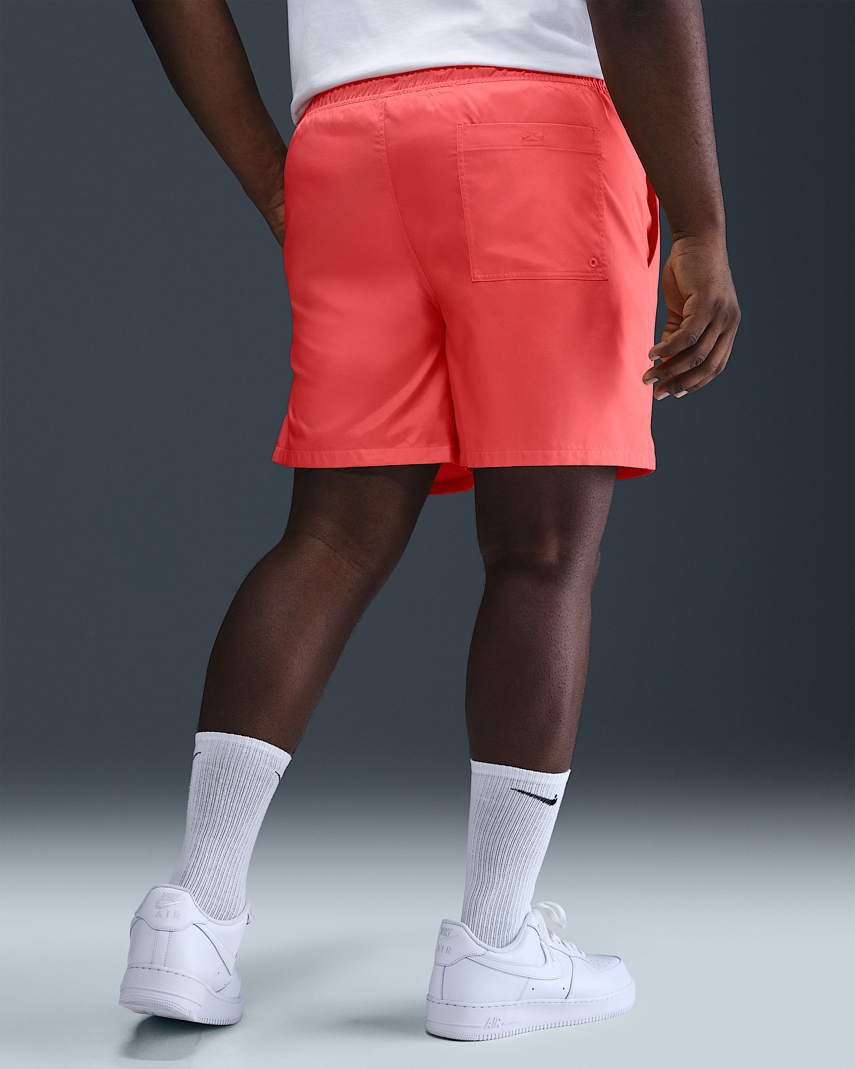 Nike Club Men's Woven Flow Shorts - 8