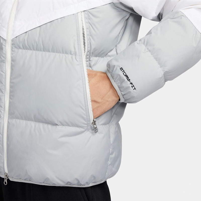 Nike Nike Storm-FIT Windrunner Jacket 'White' DV1132-100 outlook