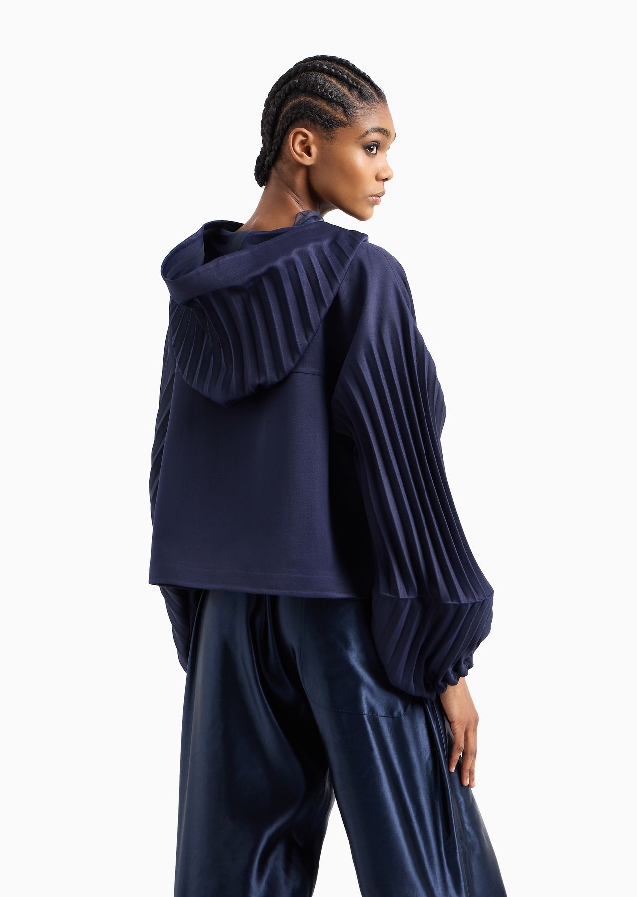 Technical gabardine sweatshirt with pleated sleeves - 3