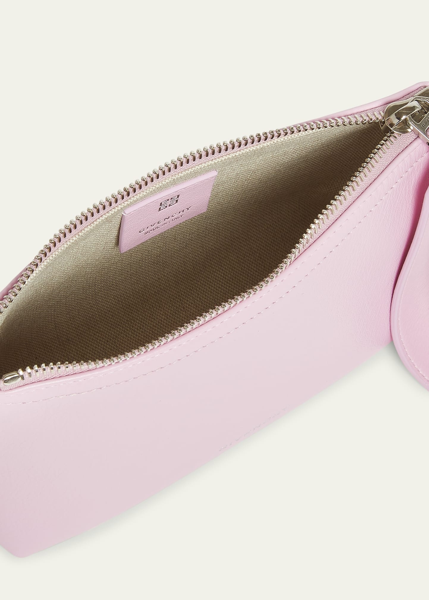 Voyou Small Pouch Bag in Leather with Buckle and Heart Lock Wristlet - 4