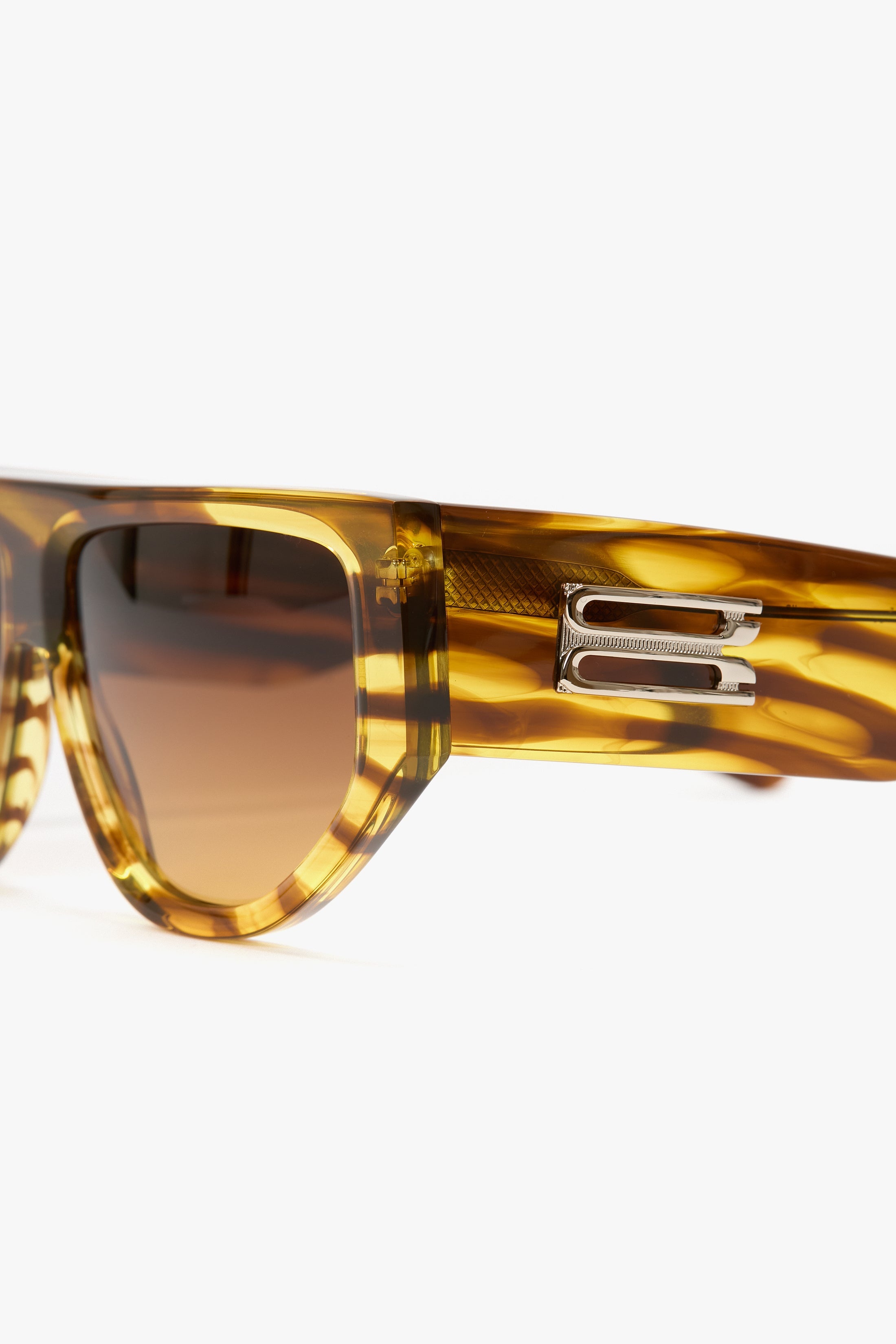 B Frame Logo Sunglasses In Striped Tobacco - 4