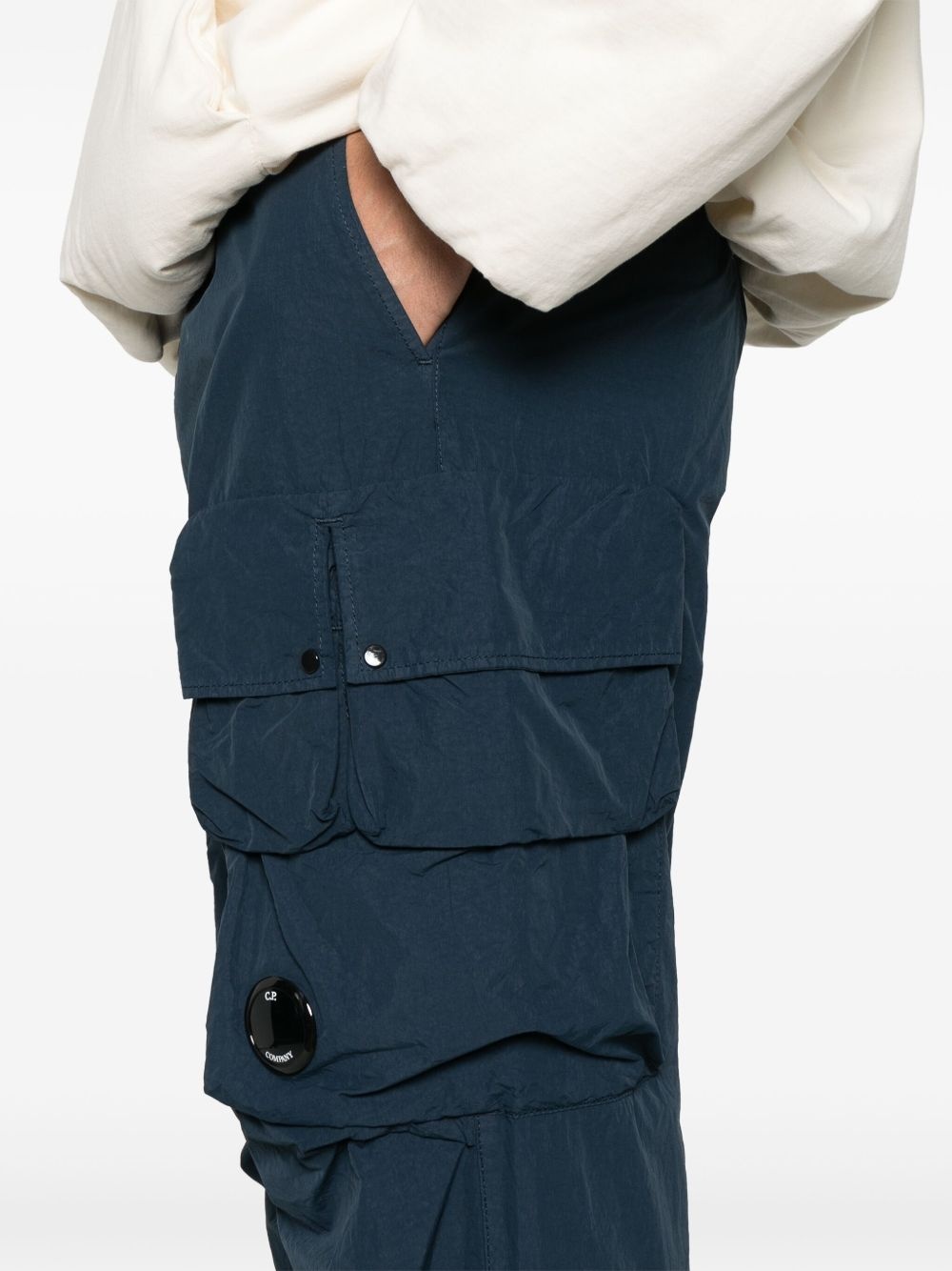 Lens-detail cargo trousers - 5