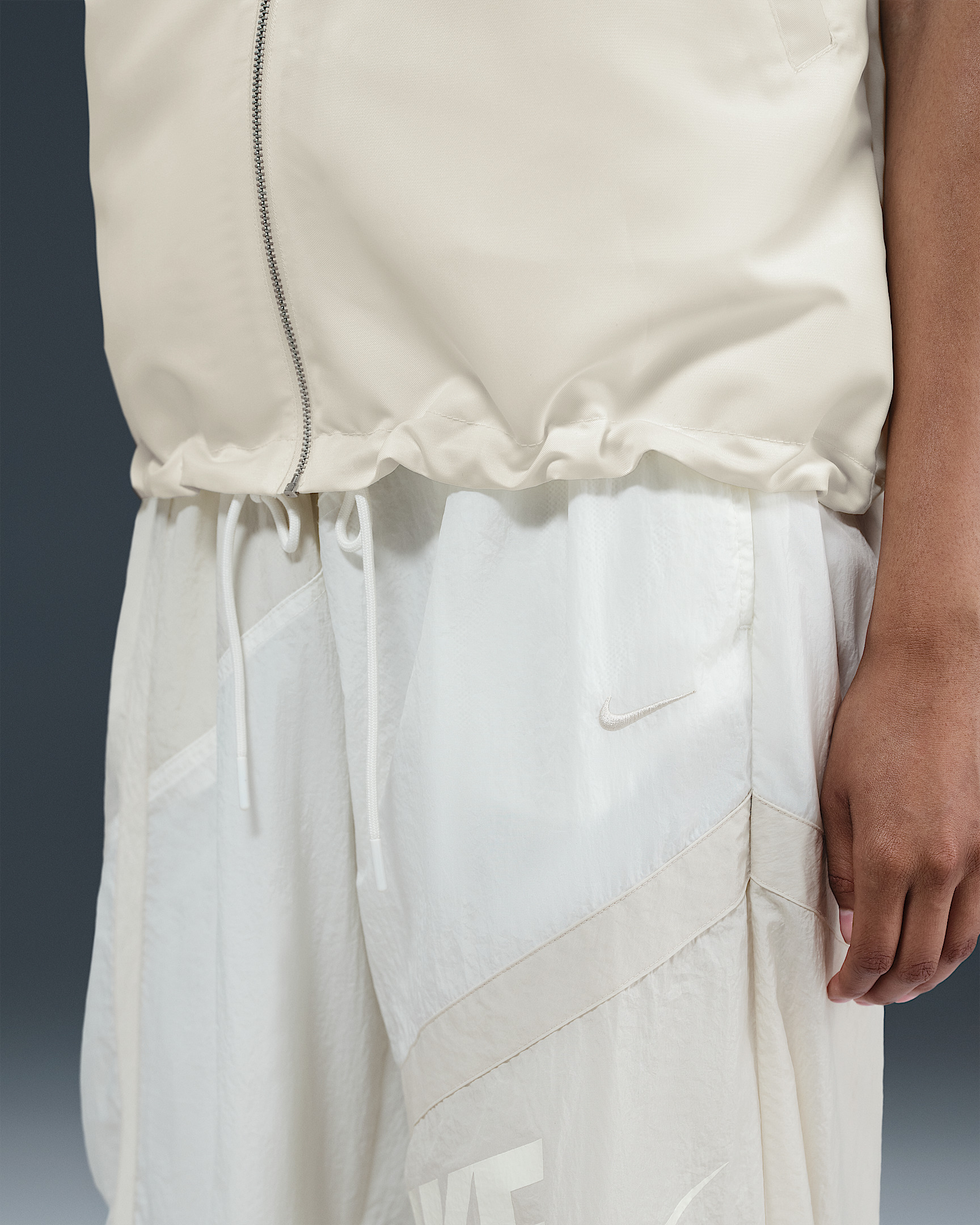Nike Sportswear Windrunner Women's Vest - 6