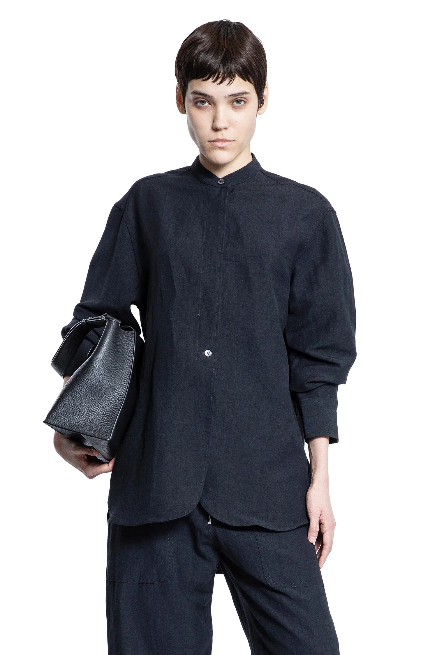 Curved-Hem-Shirt - 5