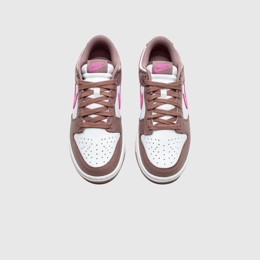 WMNS DUNK LOW "SMOKEY MAUVE" - 3