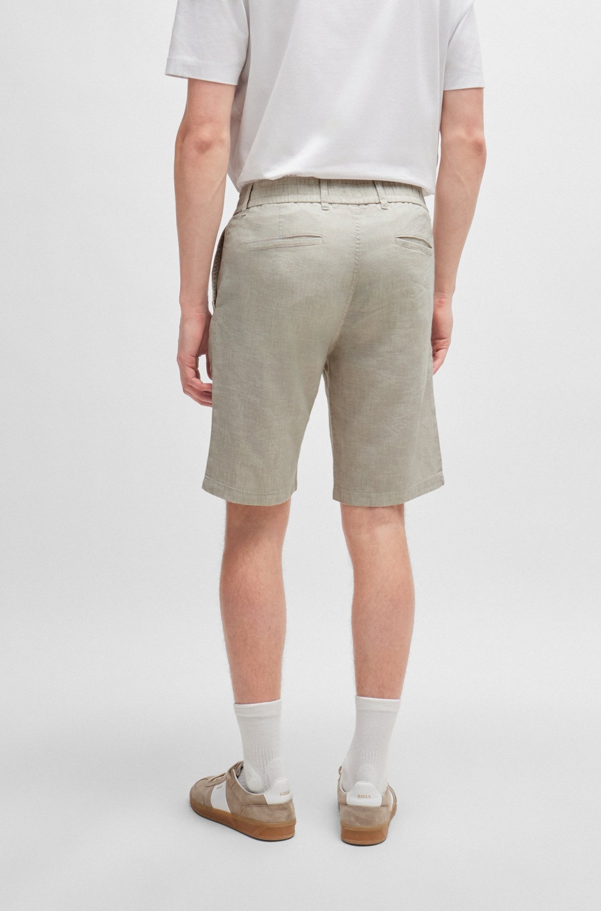 TAPERED-FIT SHORTS IN A LINEN BLEND - 4