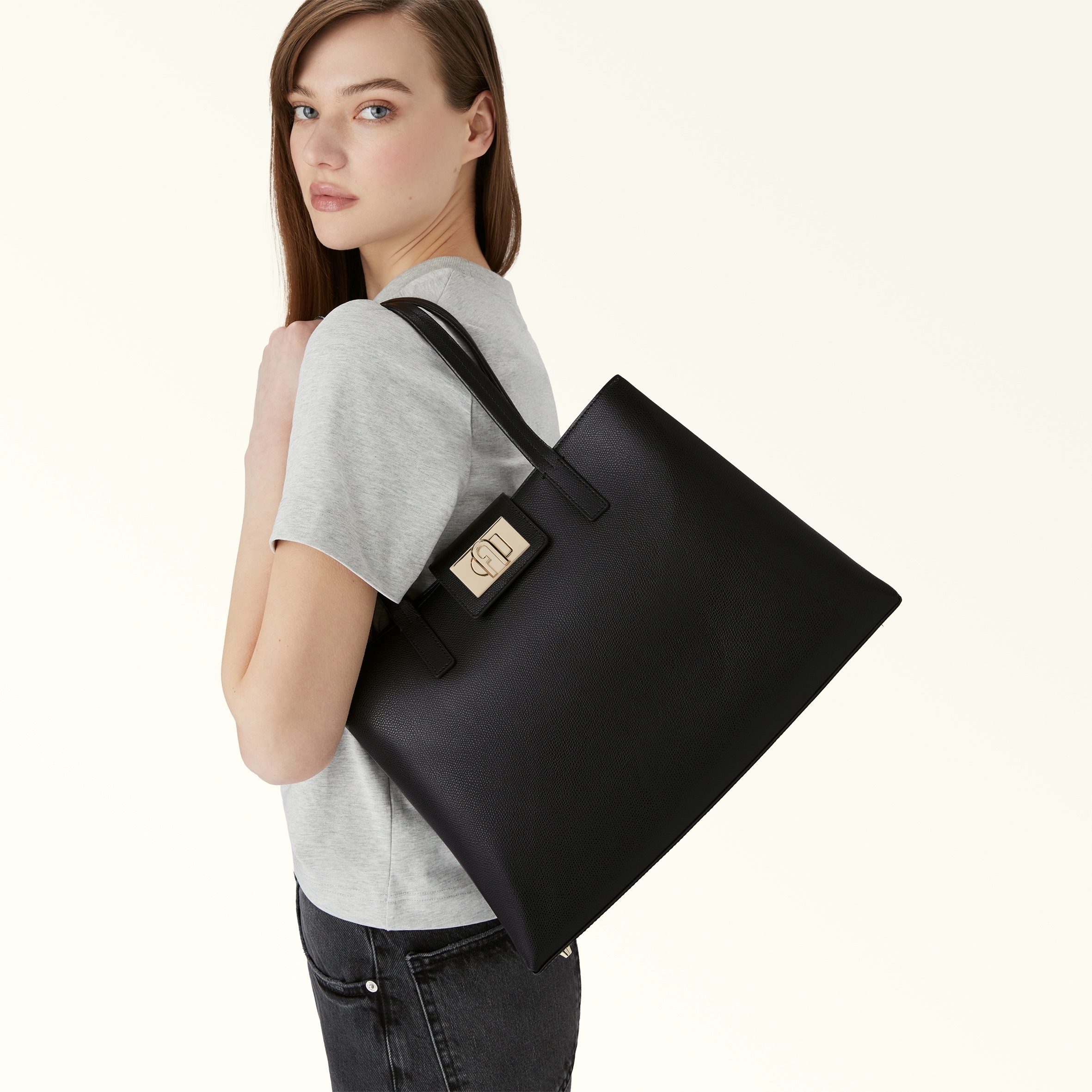 Furla 1927 - 7