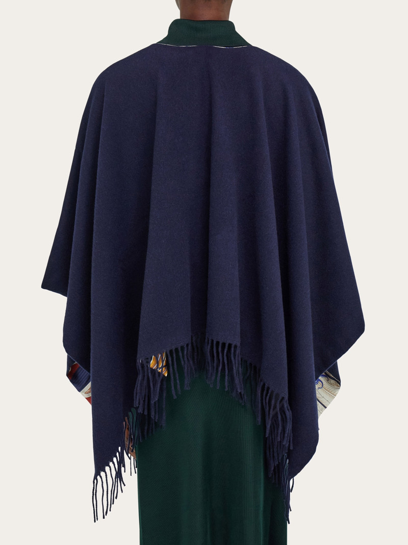 Cashmere and silk reversible cape 8