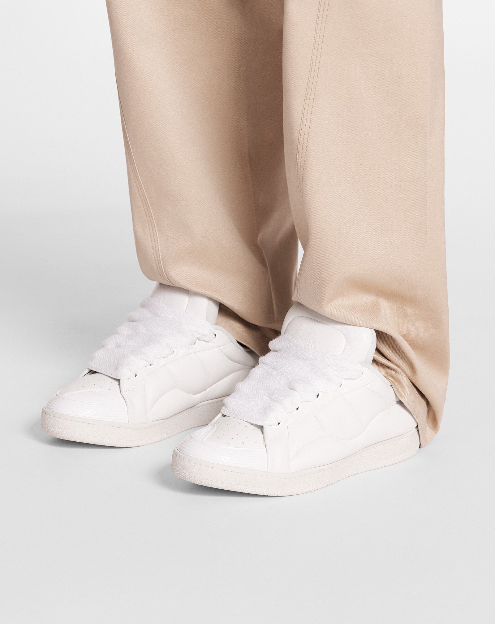 【関税込み】Lanvin ホワイト Curb XL スニーカー Lanvin LEATHER CURB XL SNEAKERS | REVERSIBLE