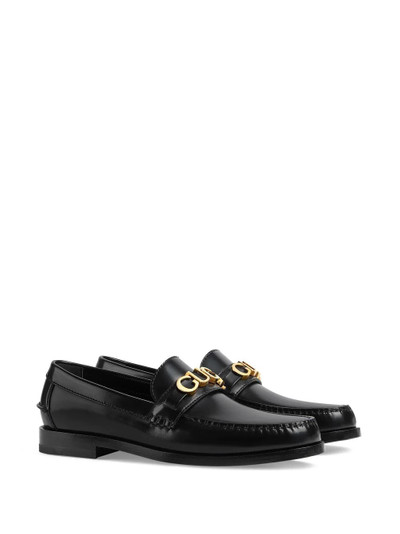 GUCCI logo-plaque leather loafers outlook