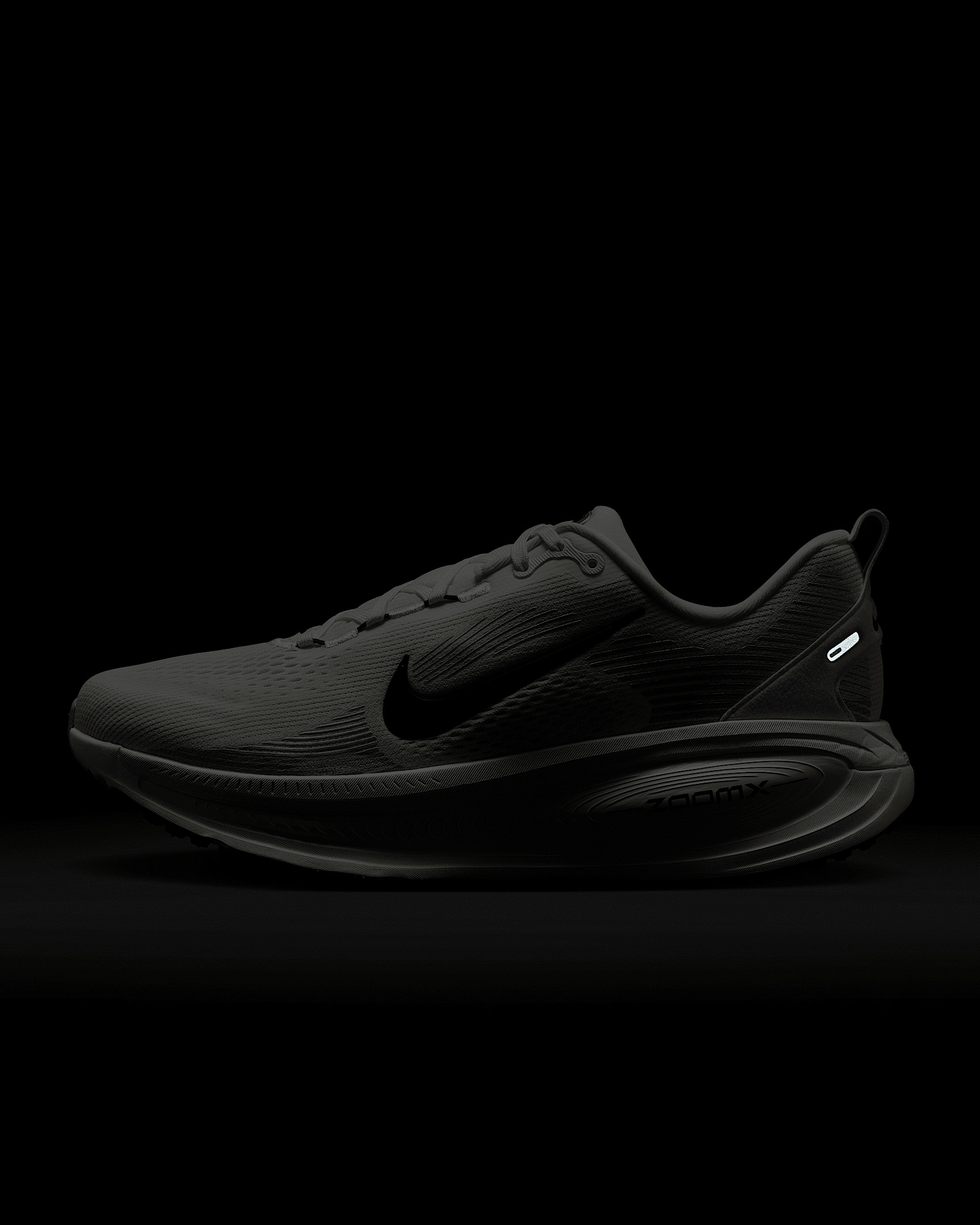 Nike Vomero 18 Men's Road Running Shoes - 10