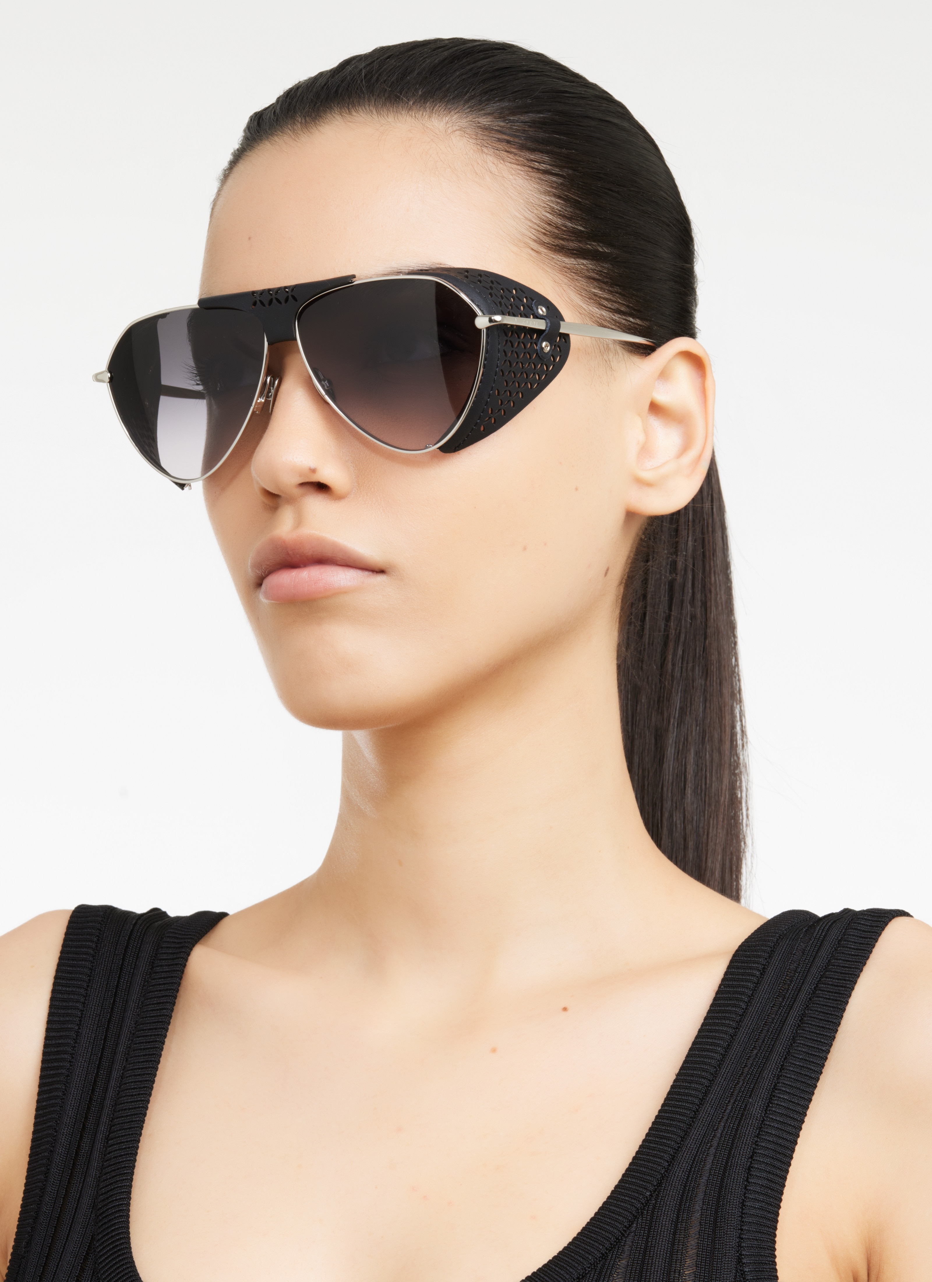 AVIATOR SUNGLASSES IN METAL AND LEATHER - 2