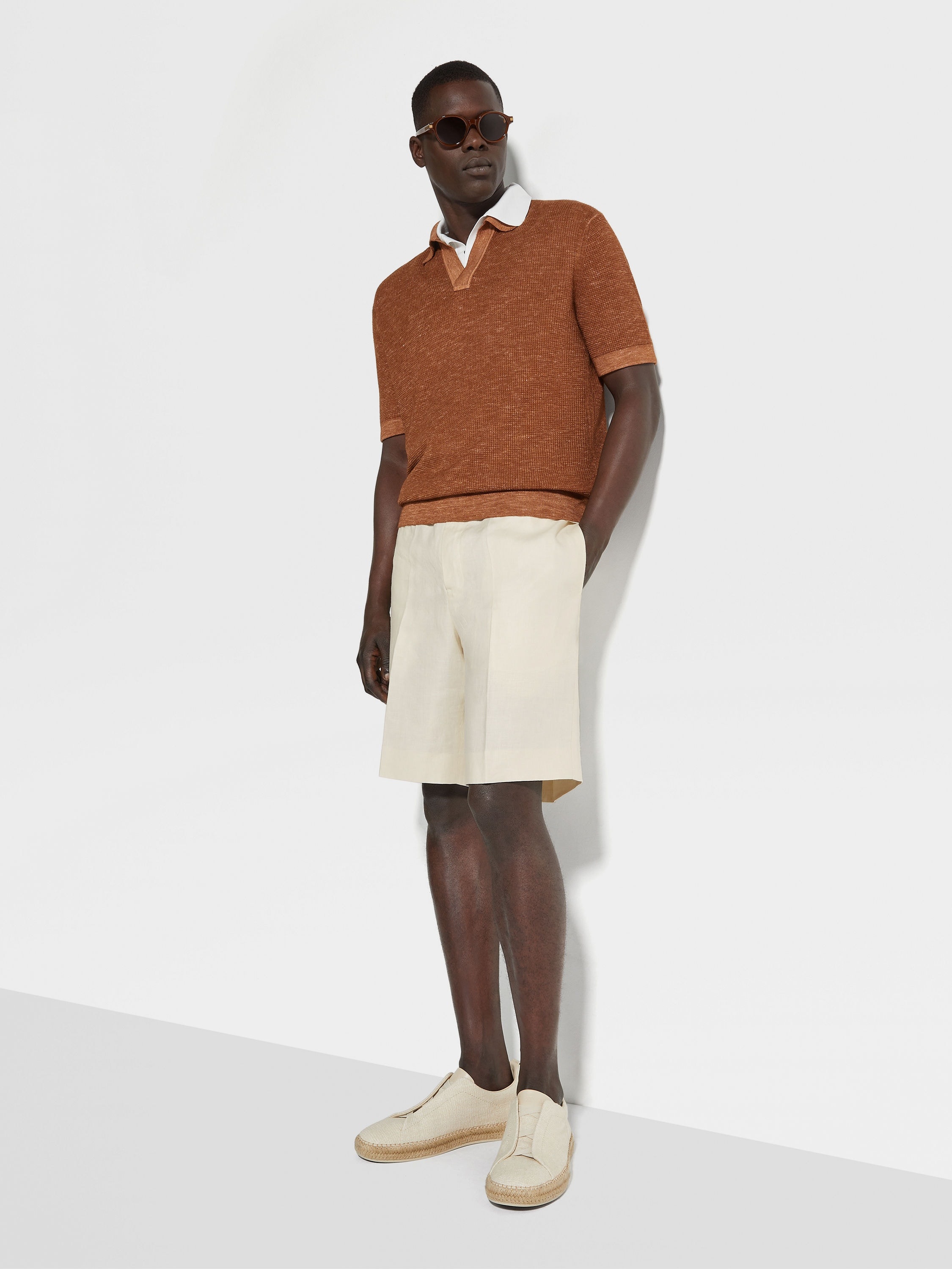 WHITE OASI LINO SHORTS - 3