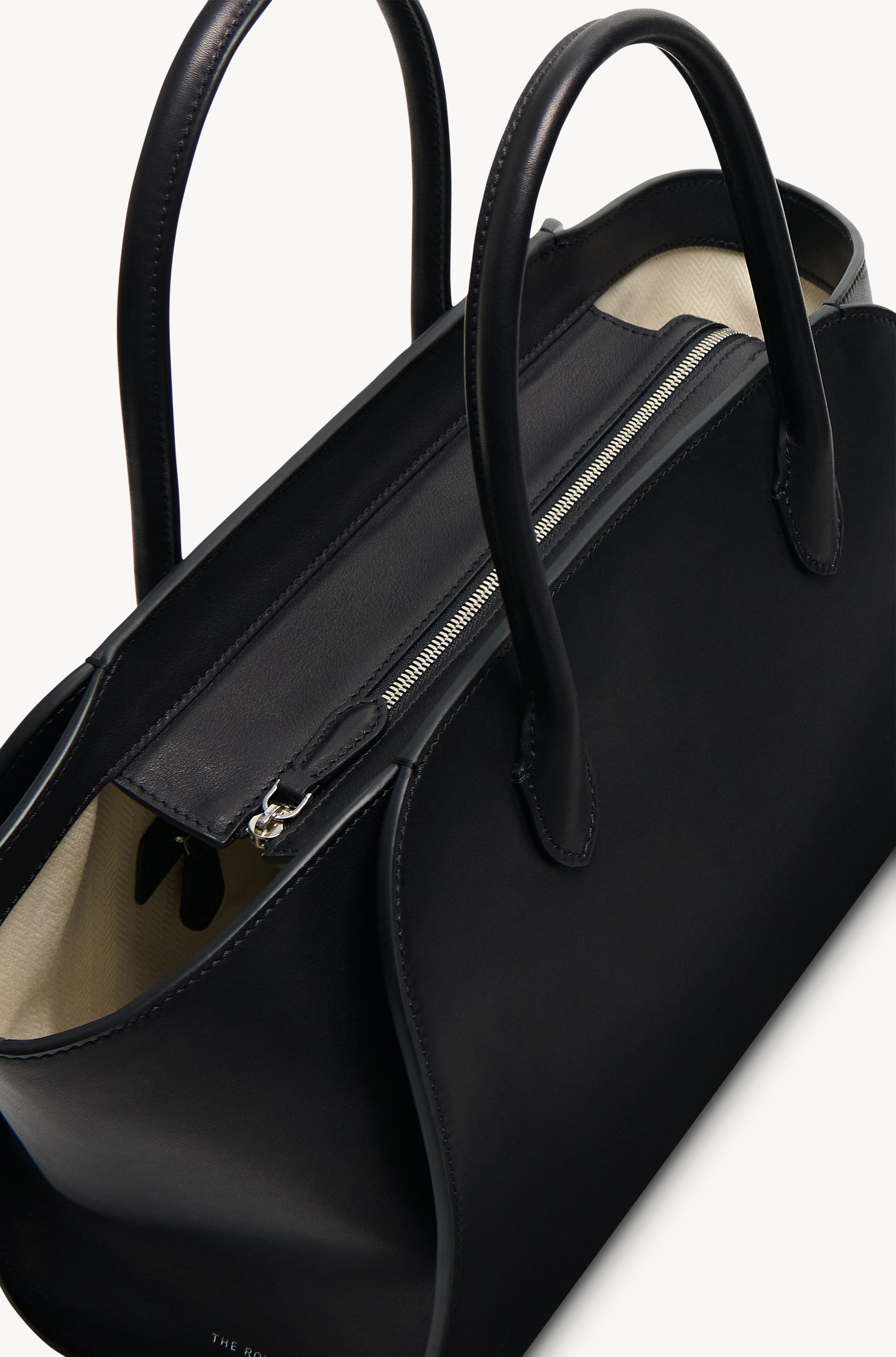 Marlo 12 Bag in Leather - 4