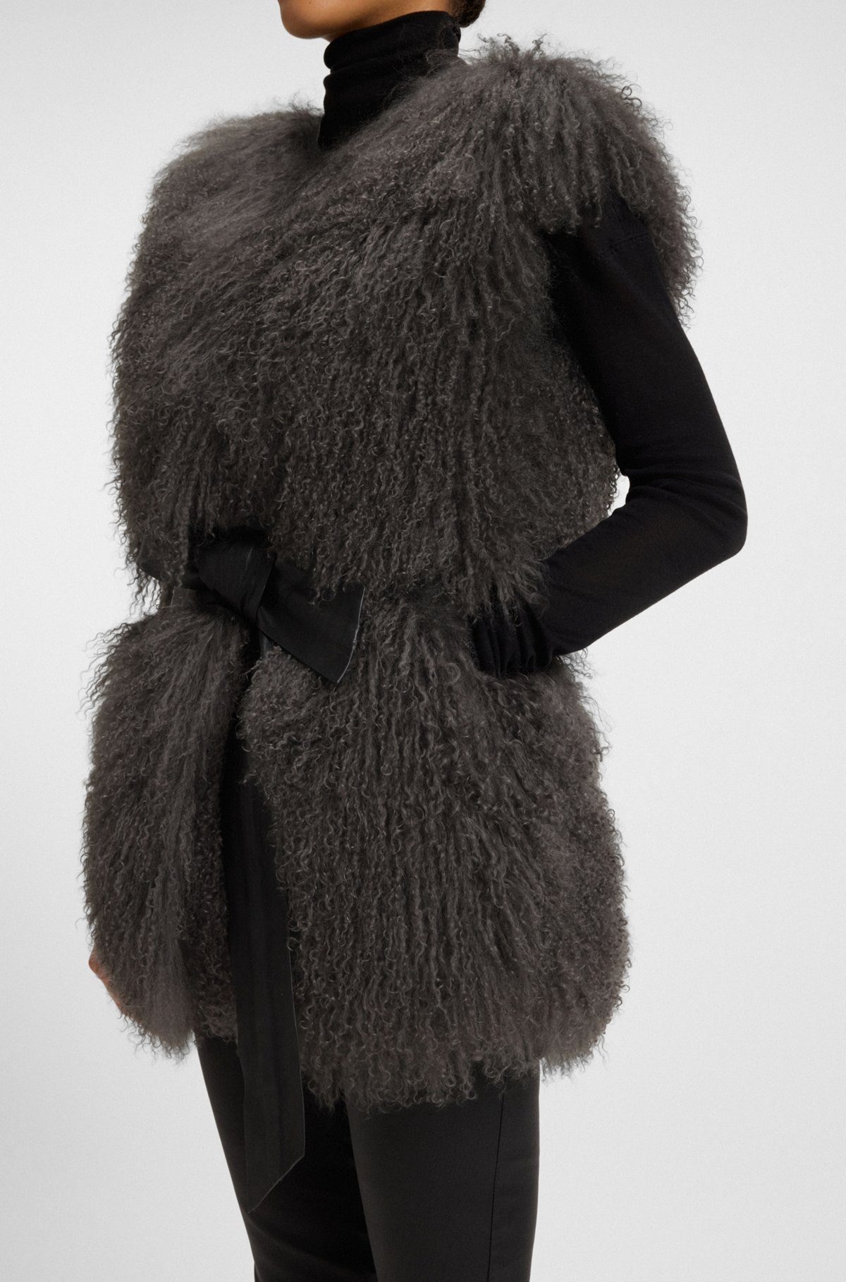 MONGOLIAN-SHEARLING GILET WITH DETACHABLE LEATHER BELT - 6