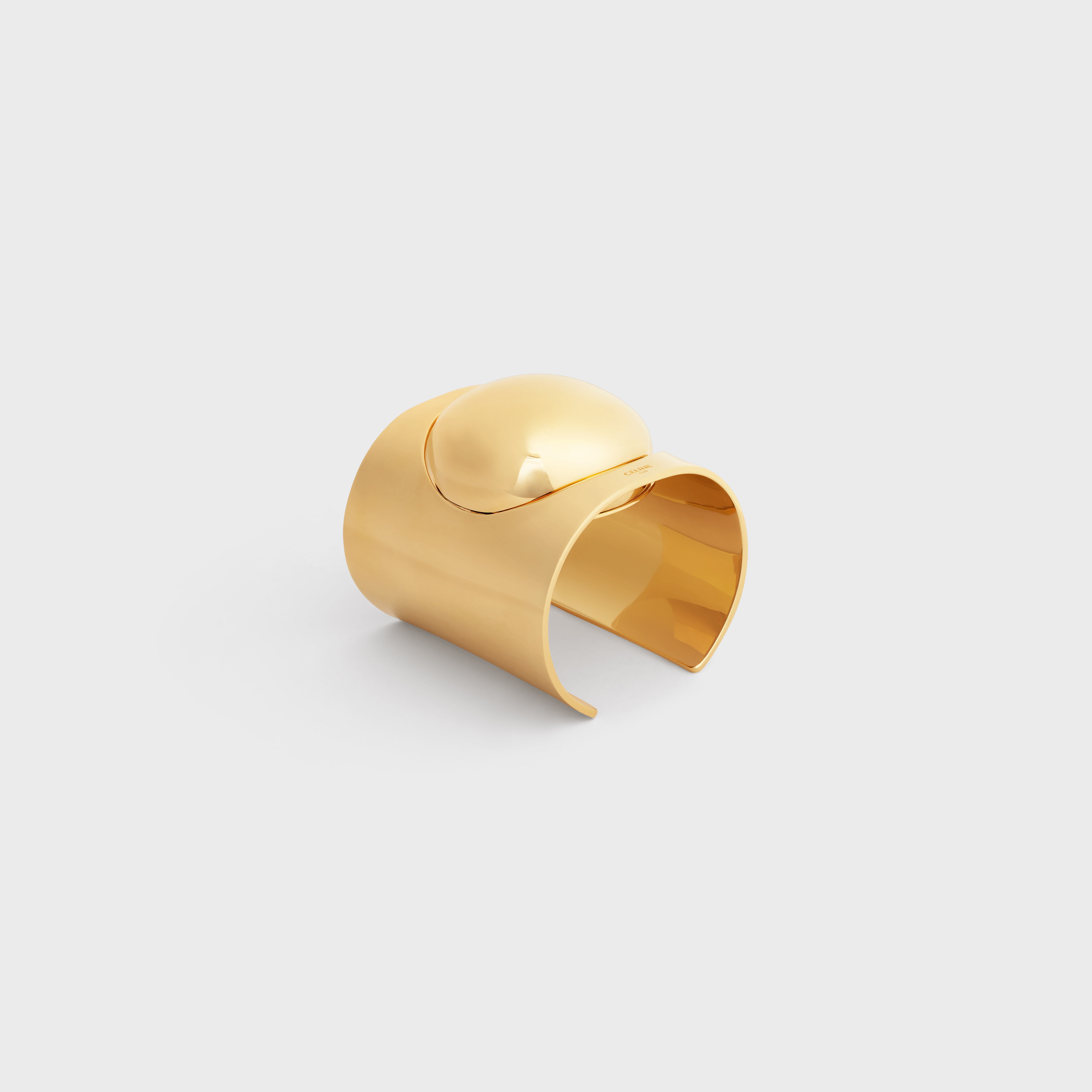 Formes Abstraites Peeble Cuff in Brass with Gold Finish - 2