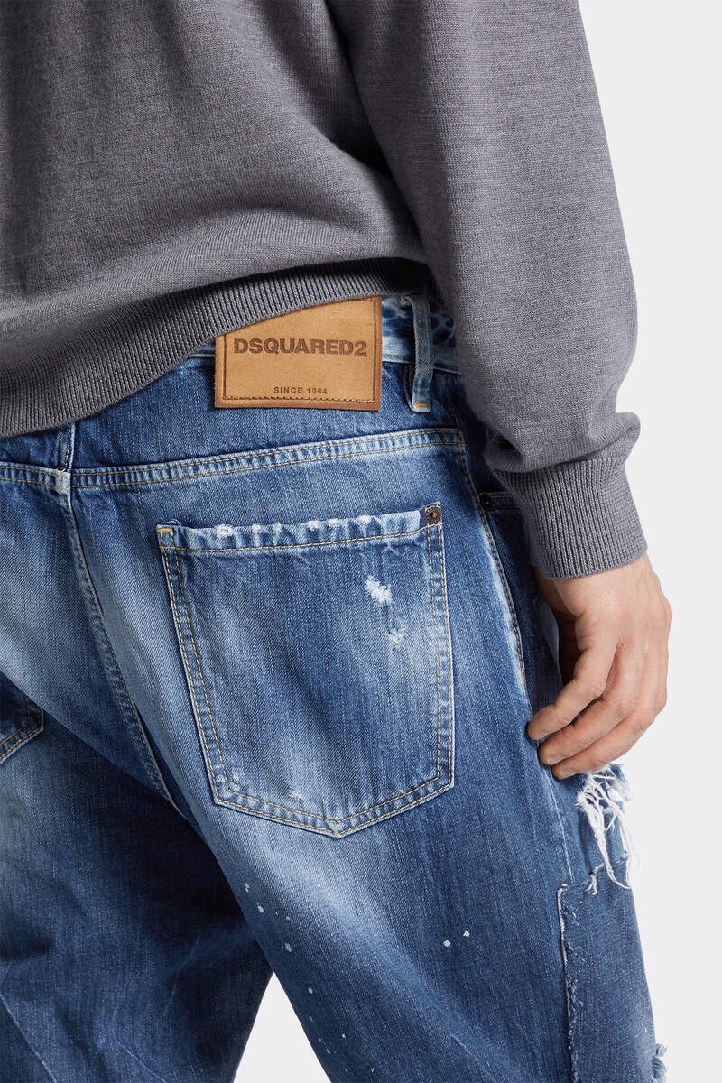 MEDIUM RIPPED WASH LONDON BRO JEANS - 6