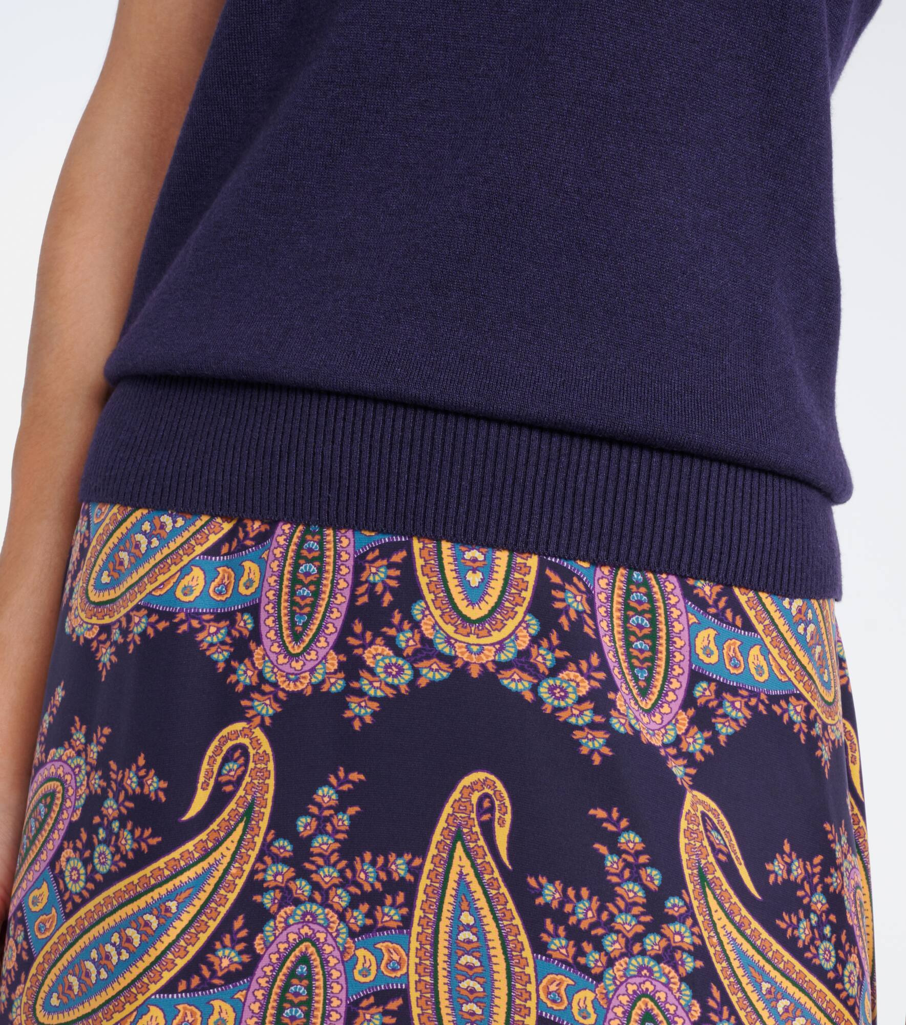 Embellished silk and cashmere top - 5