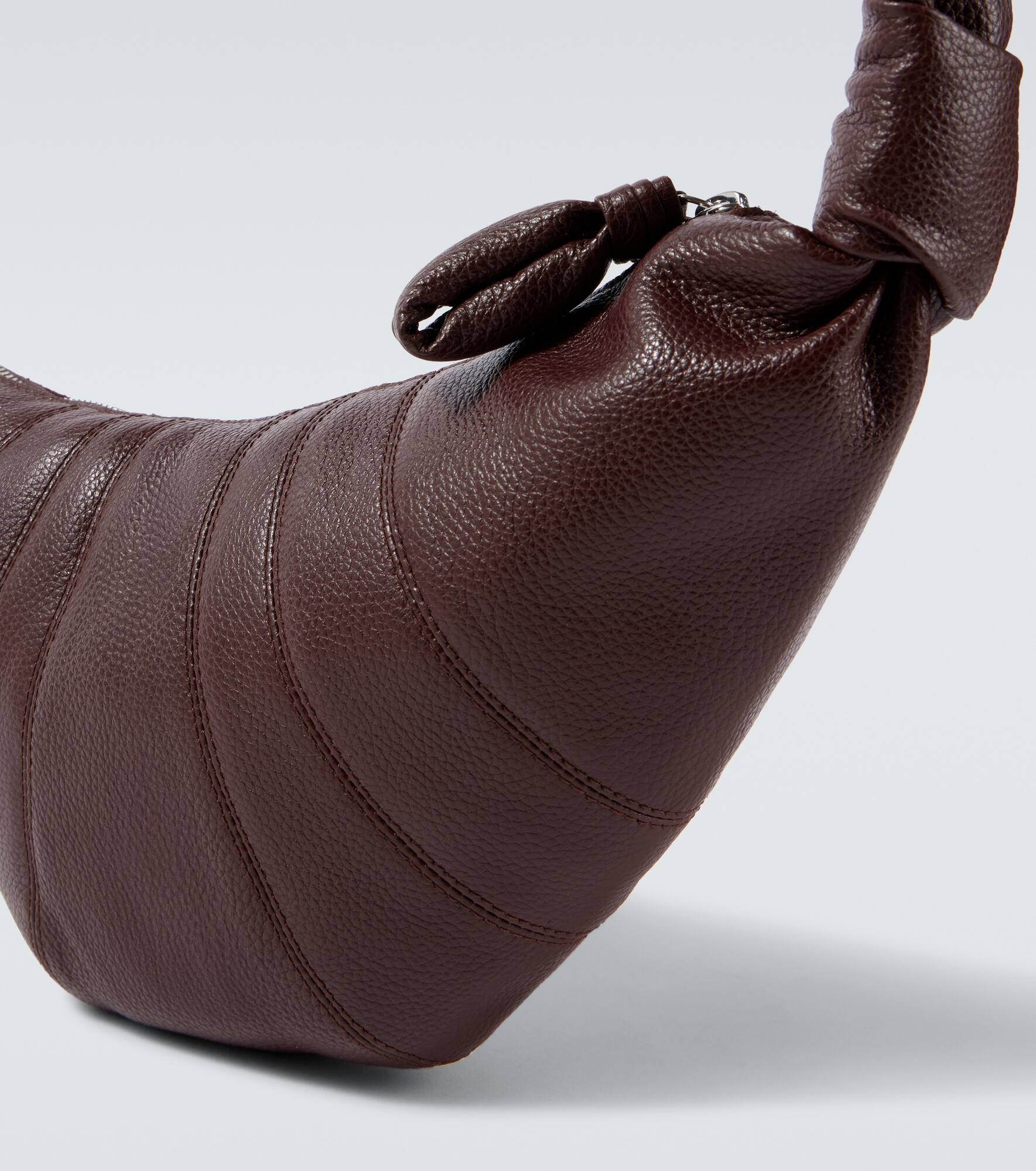 Croissant Small leather shoulder bag - 6