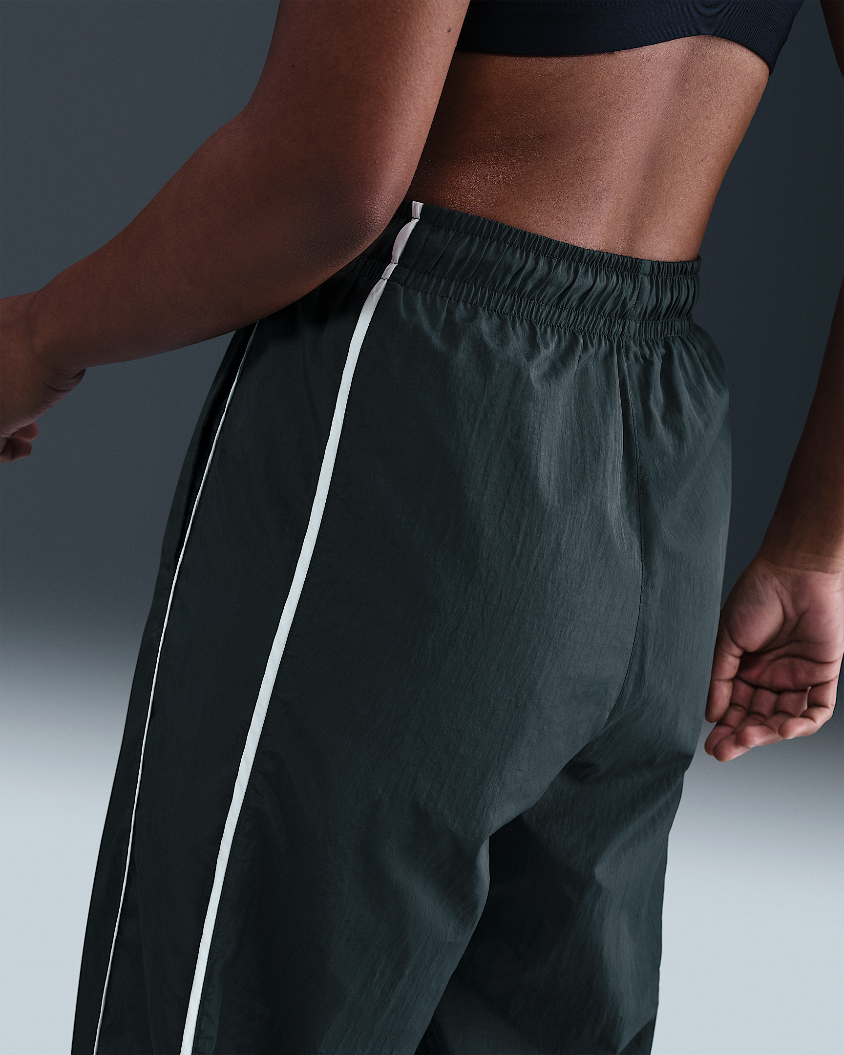 Nike Sportswear Windrunner Women's Woven Pants - 3