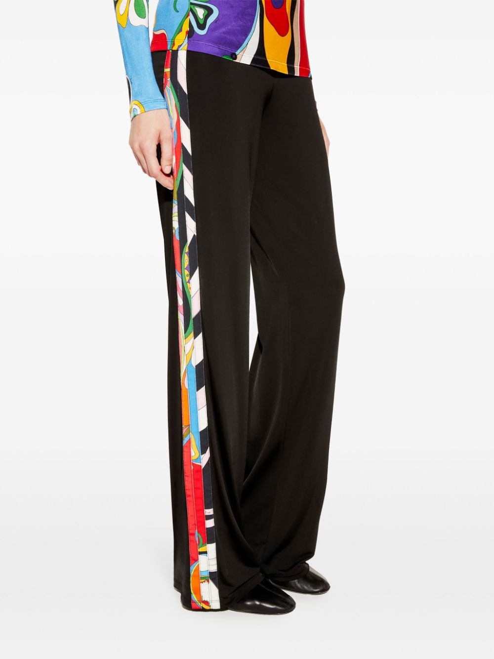 abstract-print trim trousers - 5