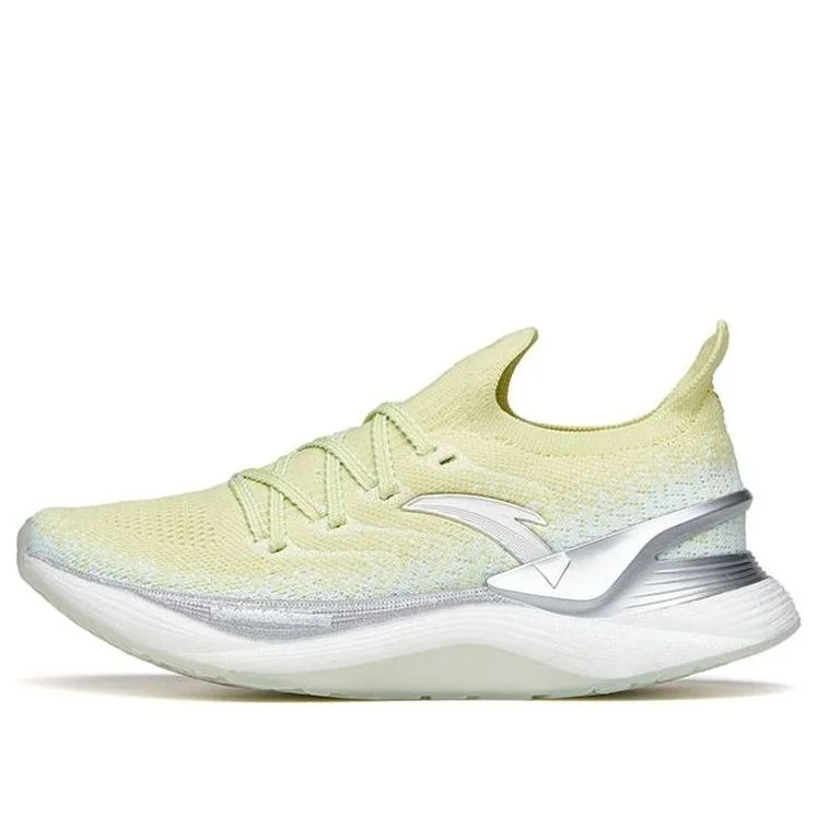 (WMNS) ANTA Chuang 2 Pro 'Yellow Silver' 122215581-3 - 1