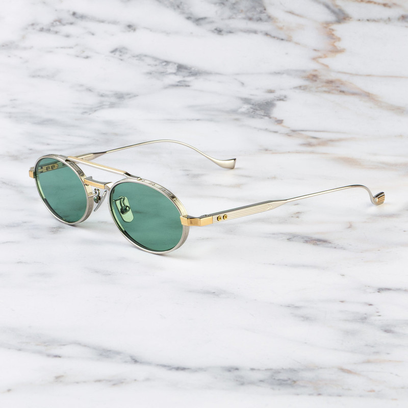 CUTLER AND GROSS LADBROKE 1427 OVAL SUNGLASSES outlook