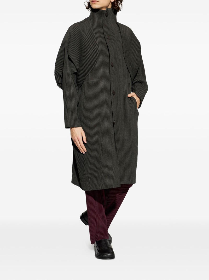 ISSEY MIYAKE pleated single-breasted coat outlook