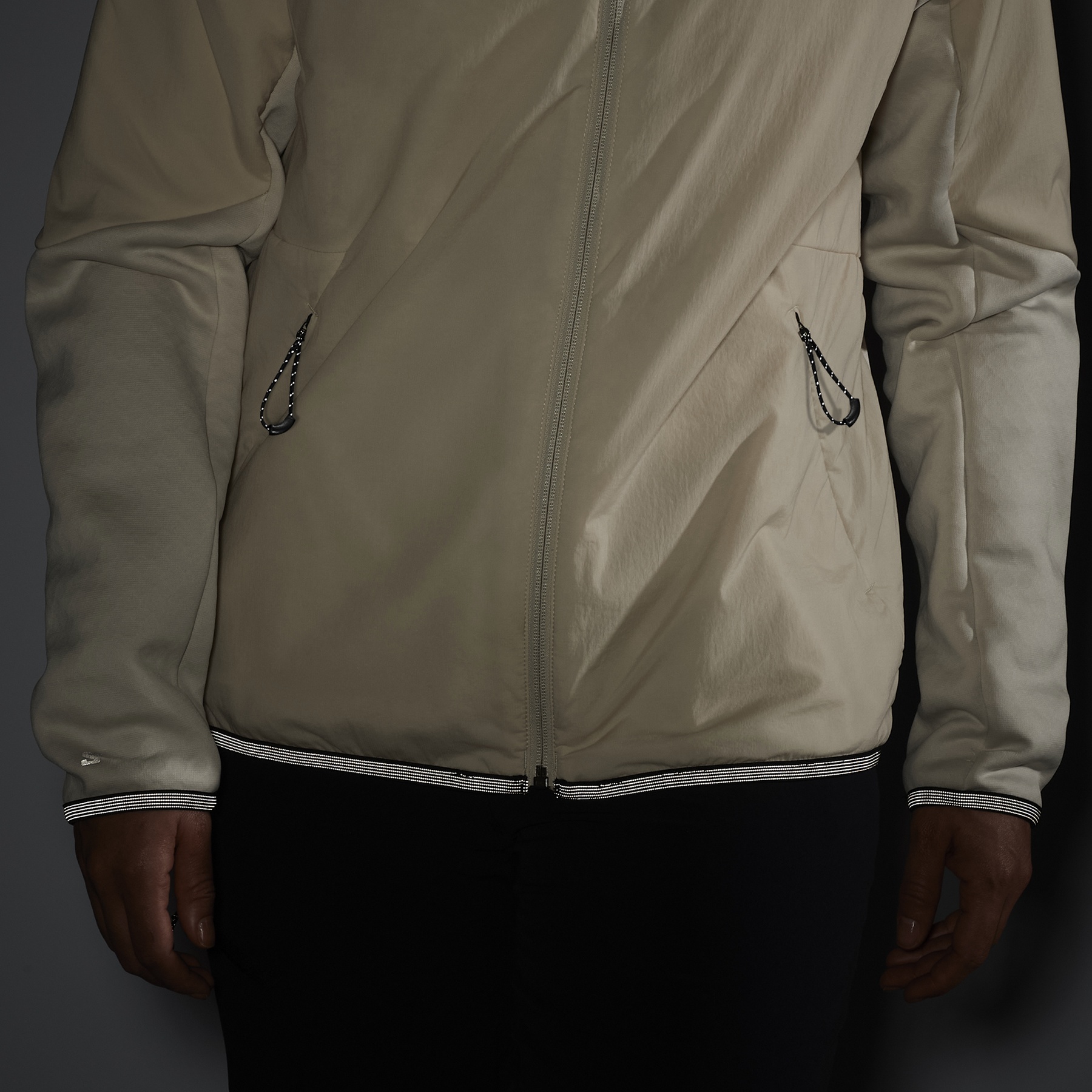 OUTLINE WARM HYBRID - 4