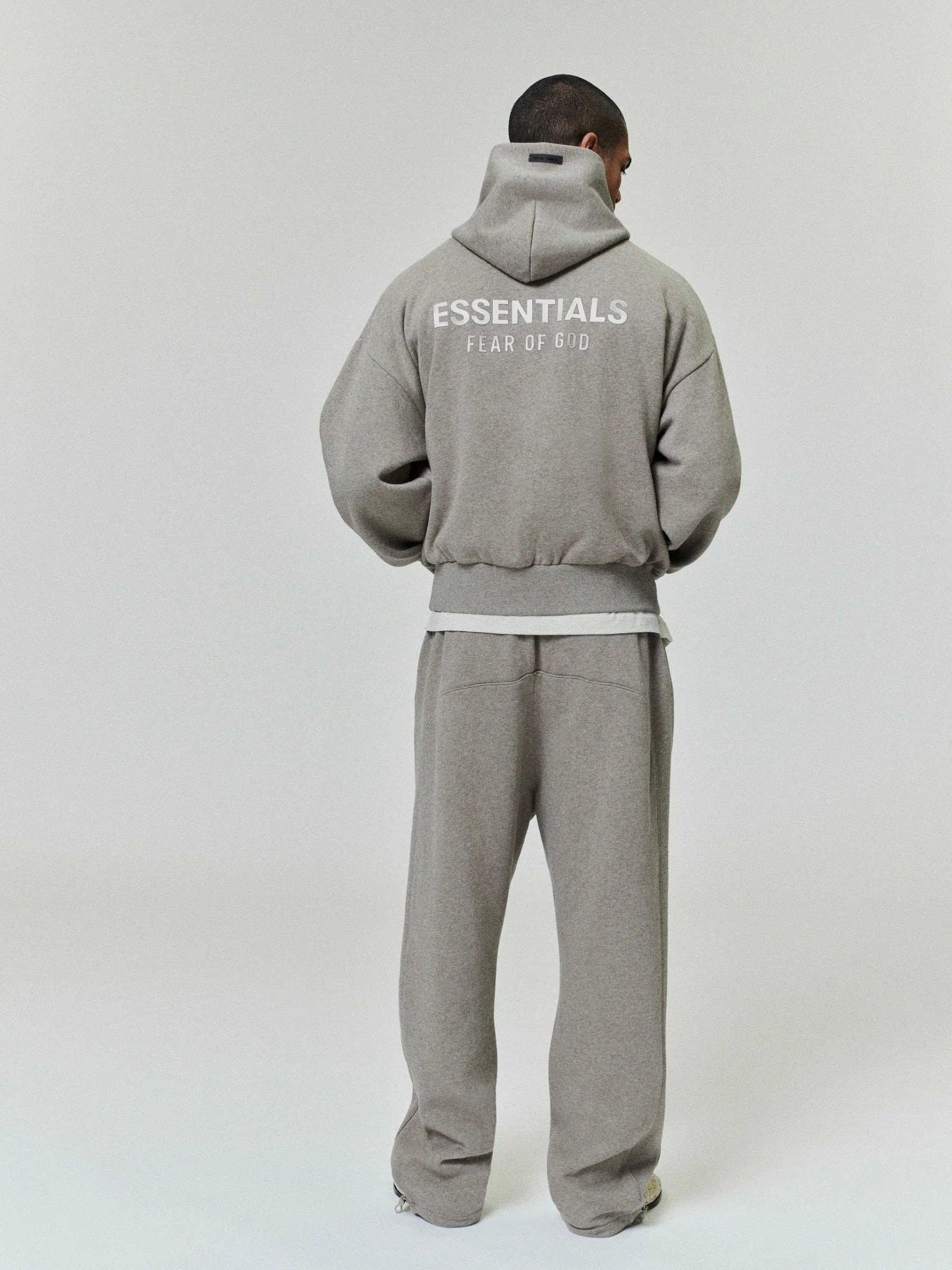 HOODED SWEATSHIRT - 8