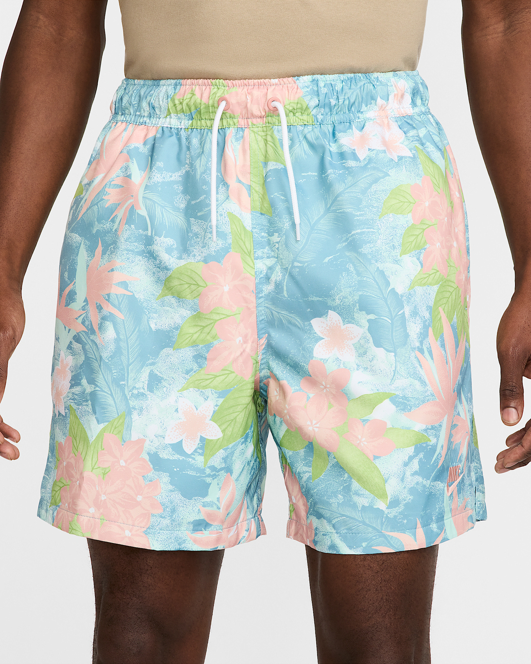 Nike Club Men's Flow Shorts - 2