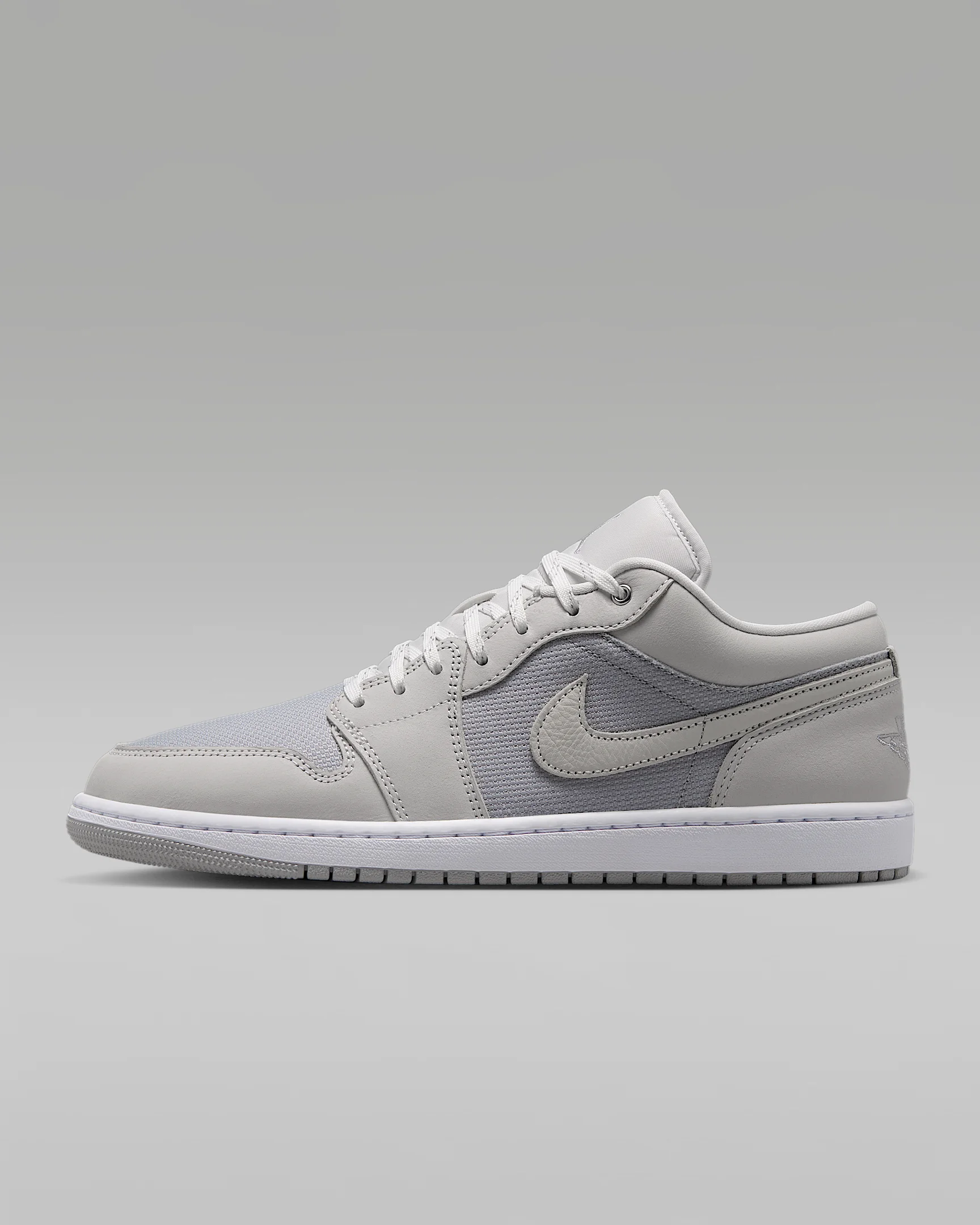 Air Jordan 1 Low SE Men's Shoes - 1