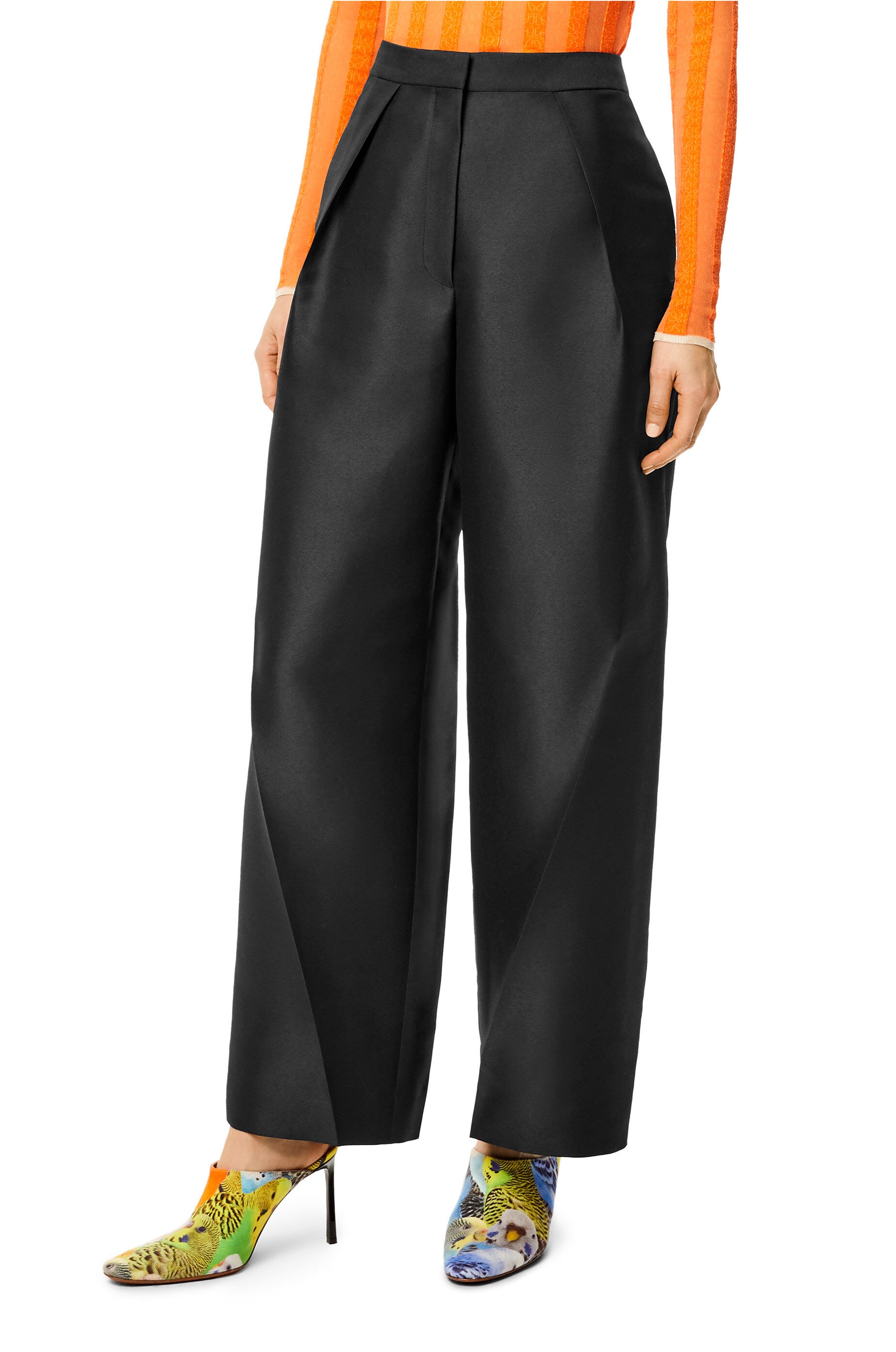 Pleated trousers in technical twill - 3